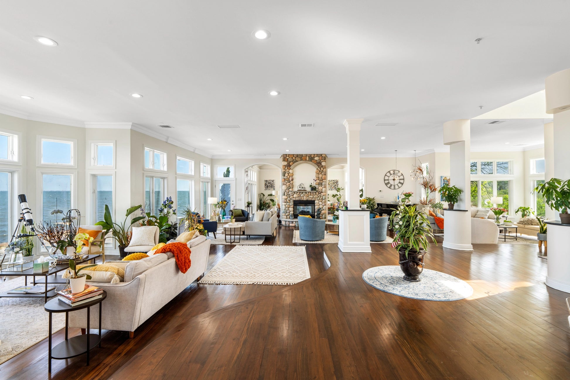 60-Westcott-Ave-Ocean-Township-NJ-08758-airbnb-070.webp