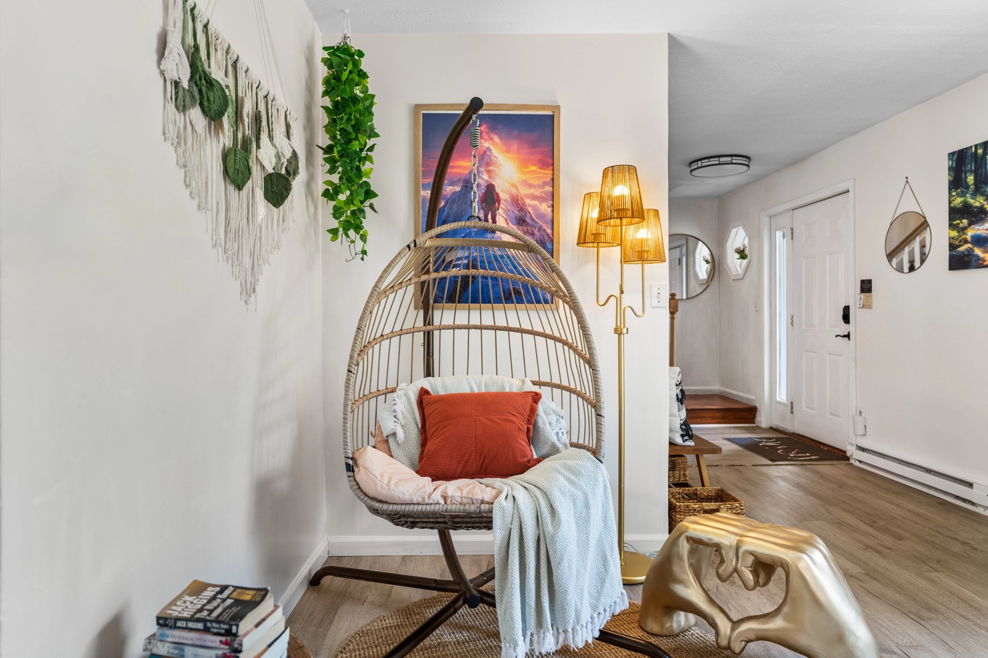 Airbnb Photography in Long Pond, PA | Twilight Backyard Retreat