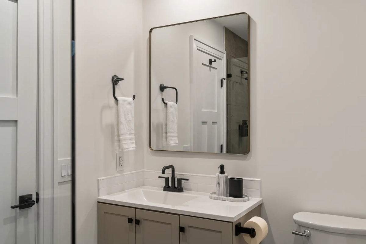 20-Brookhollow-Ln-Windham-NY-12496-airbnb-090.webp