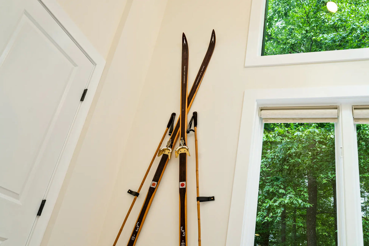 107-Robert-Ln-Gouldsboro-PA-18424-airbnb-092-details.webp