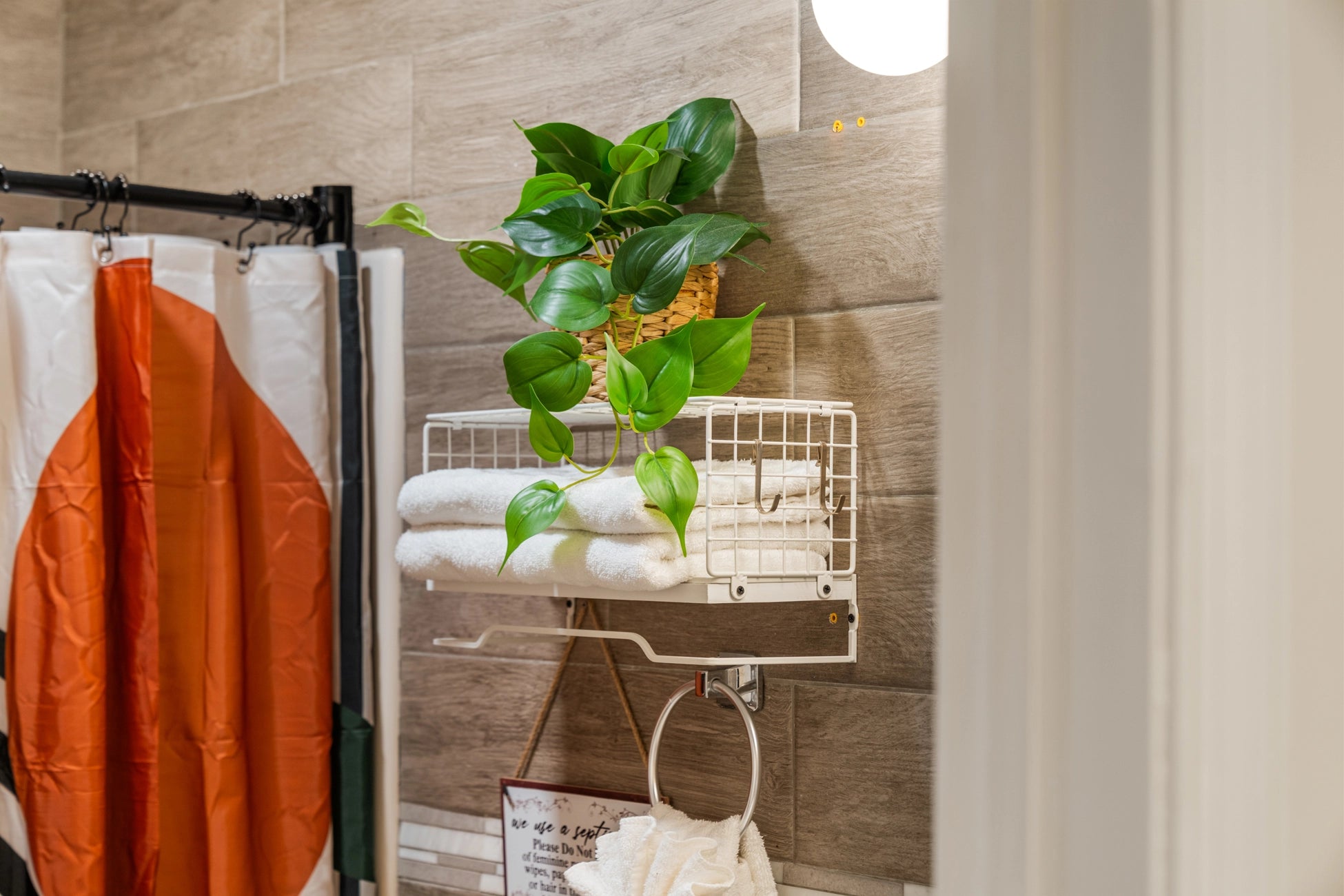 Airbnb Photography in Long Pond, PA | Twilight Backyard Retreat