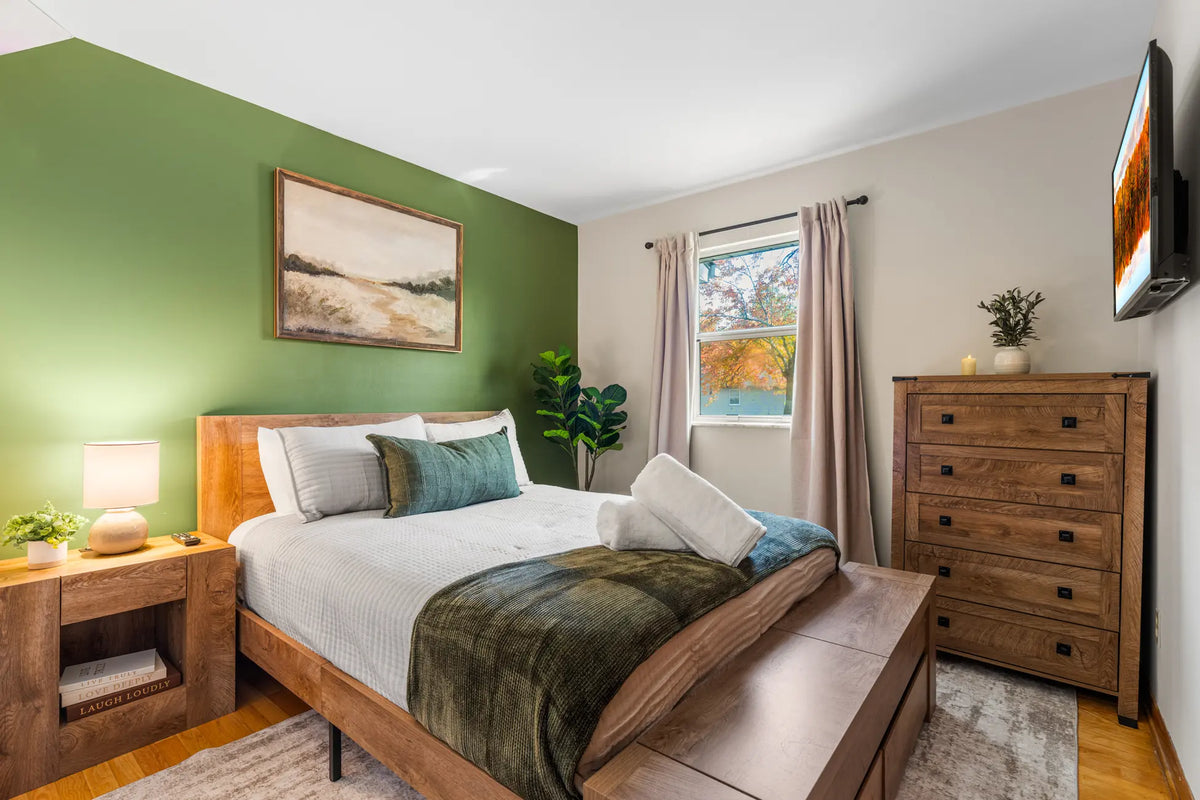 5200-Holiday-Dr-Pocono-Summit-PA-Harmony-House-18346-airbnb-053.webp