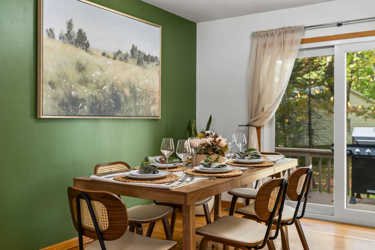 5200-Holiday-Dr-Pocono-Summit-PA-Harmony-House-18346-airbnb-045.webp