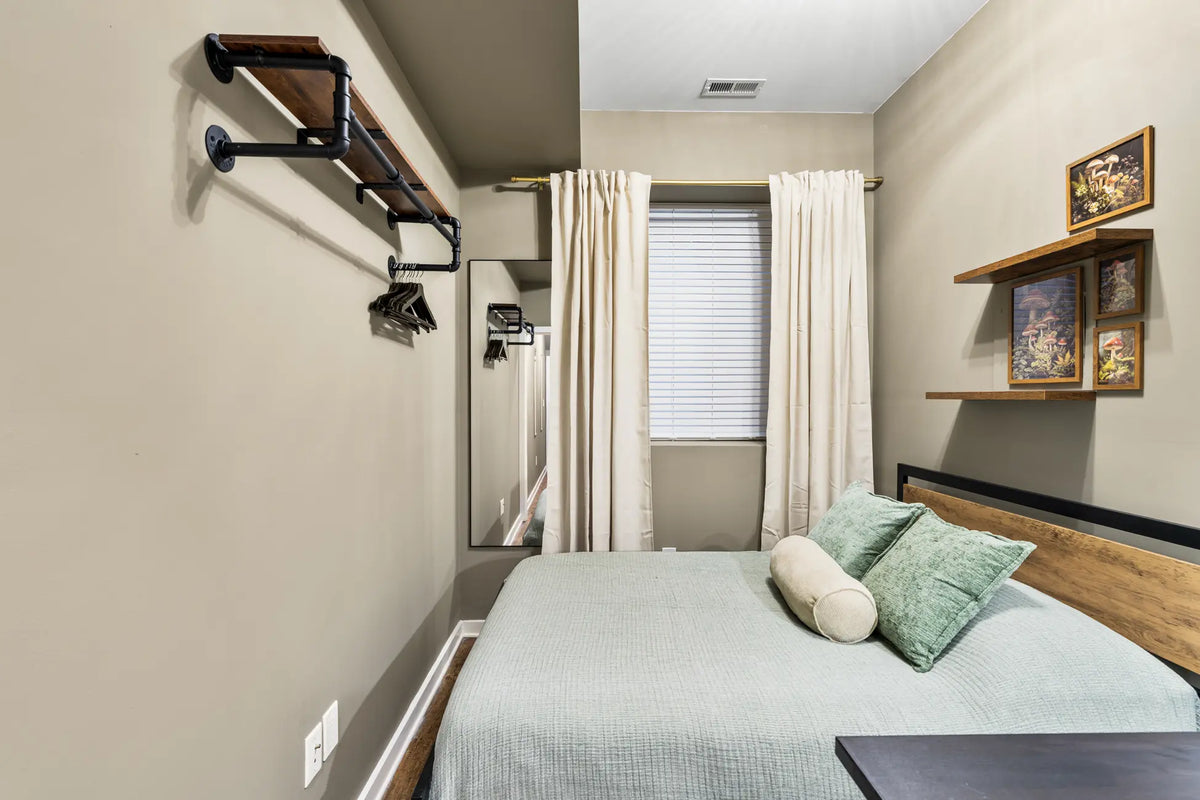 1014-Mt-Vernon-St-Philadelphia-PA-19123-airbnb-068.webp
