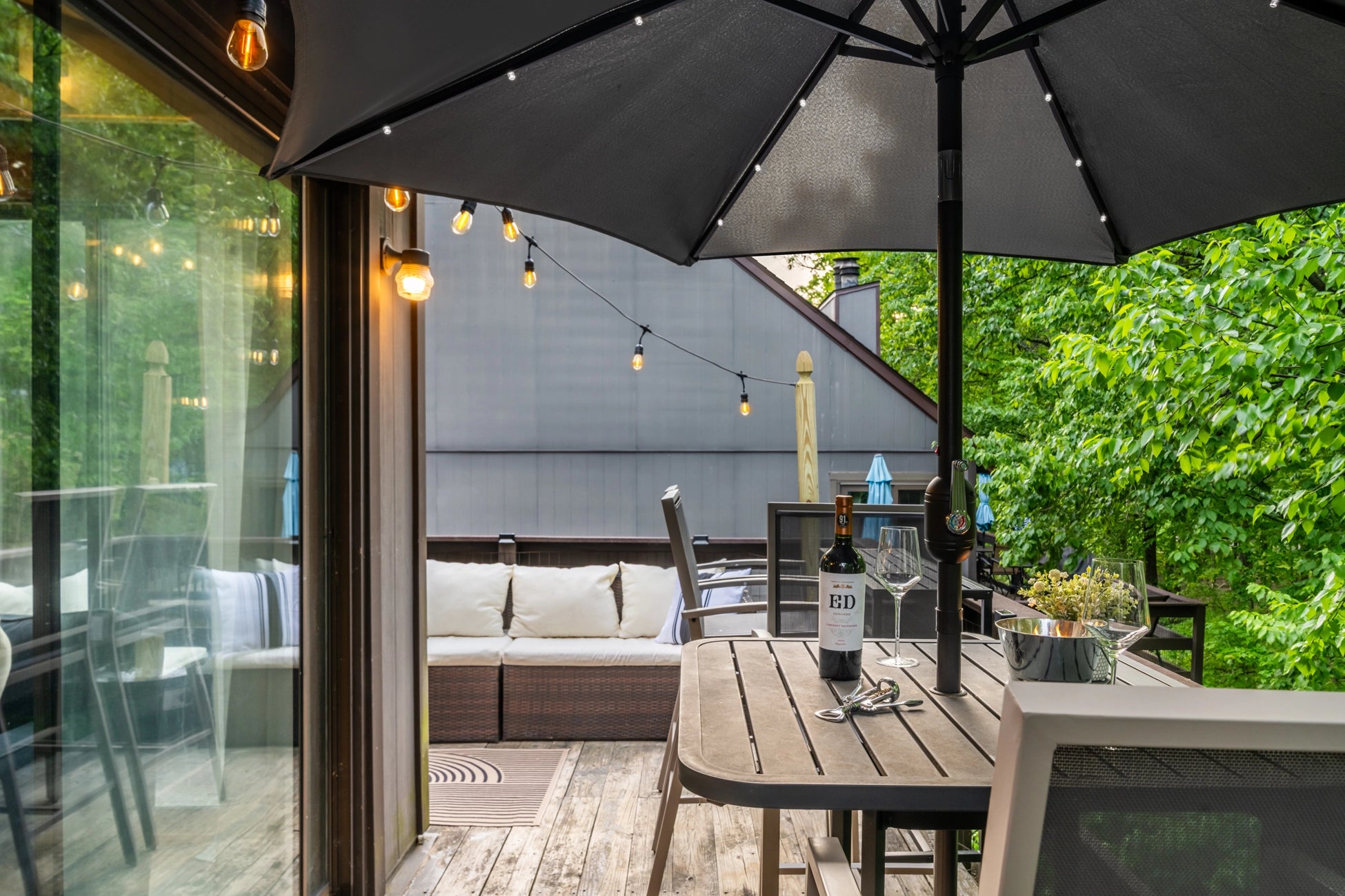 Airbnb Photography in Tannersville, PA | Twilight Deck Retreat