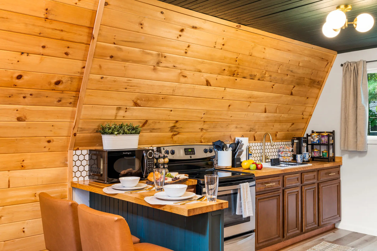 4113-Low-Ridge-Rd-Pocono-Summit-PA-18346-airbnb-046.webp
