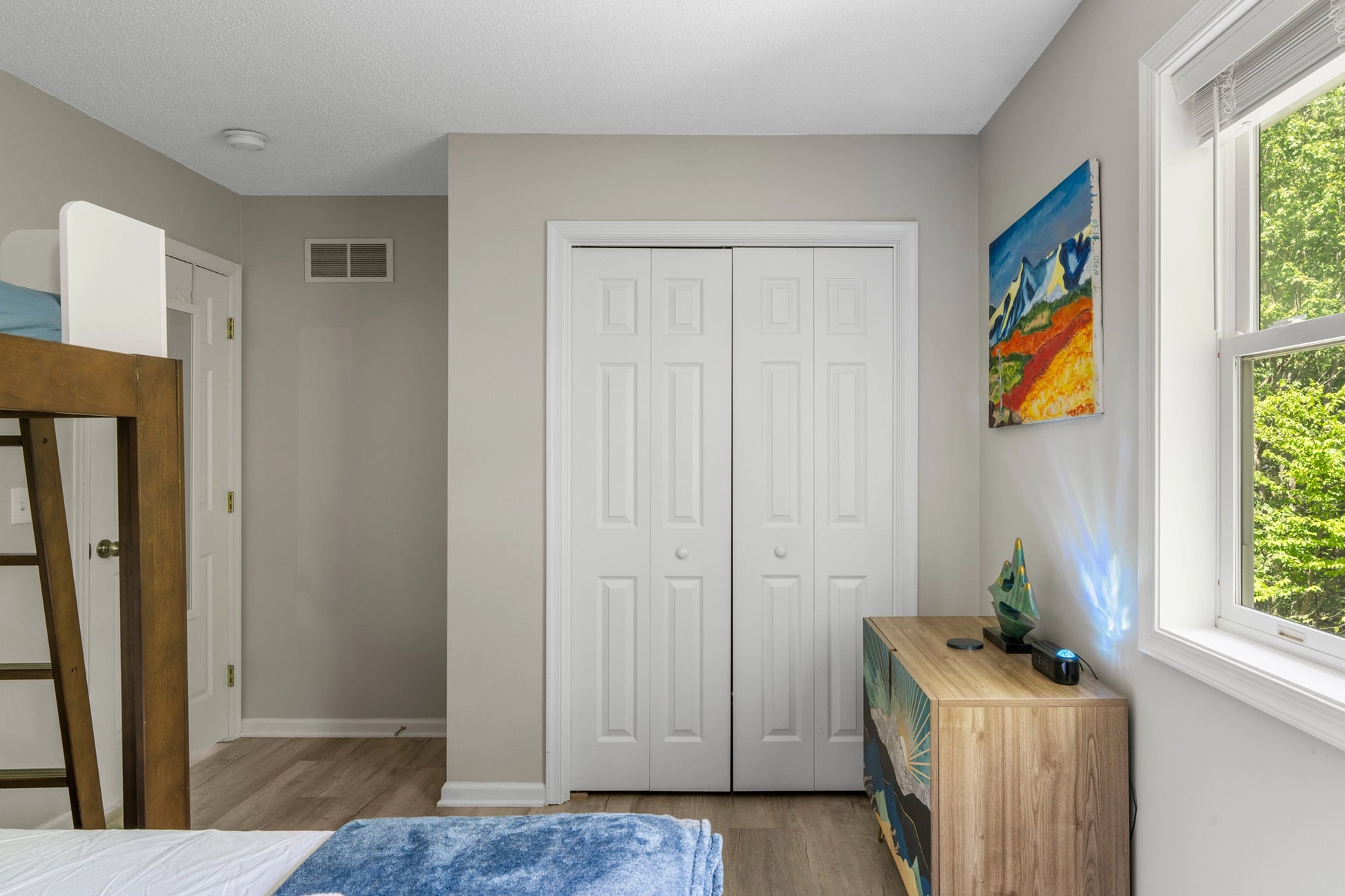 310-Mohansic-Lane-Tobyhanna-PA-18466-airbnb-074.webp