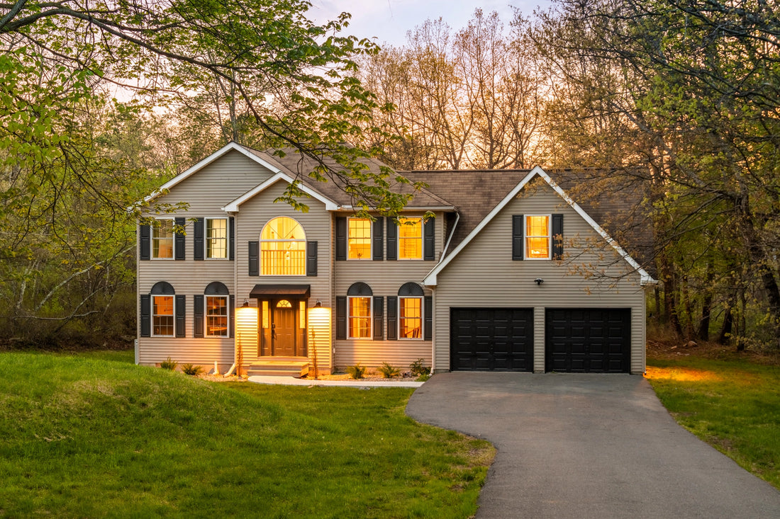 Airbnb Photography in Long Pond, PA | Woodland Retreat at Dusk