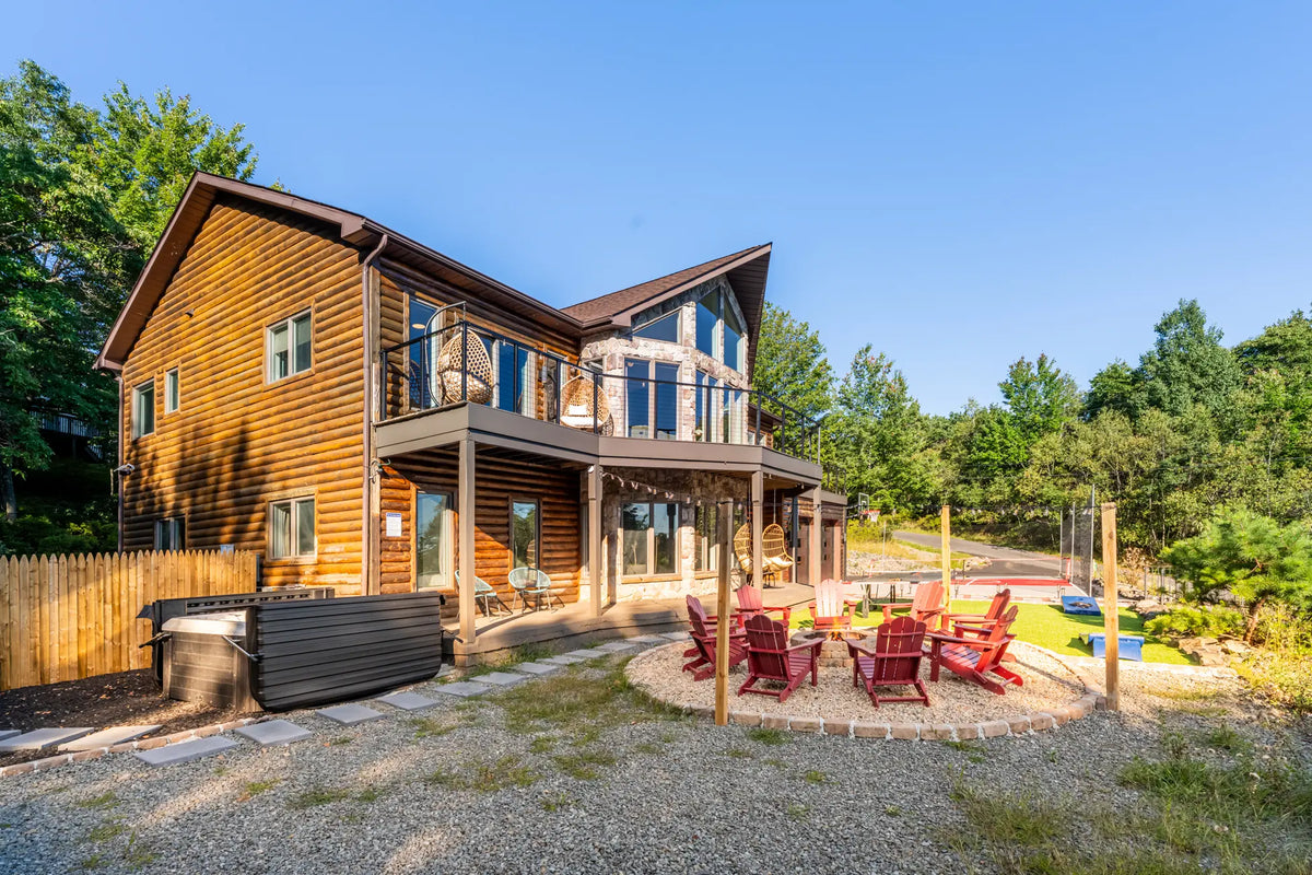 2114-Strawberry-Landing-Long-Pond-PA-18334-additional-airbnb-031-golden-hour.webp