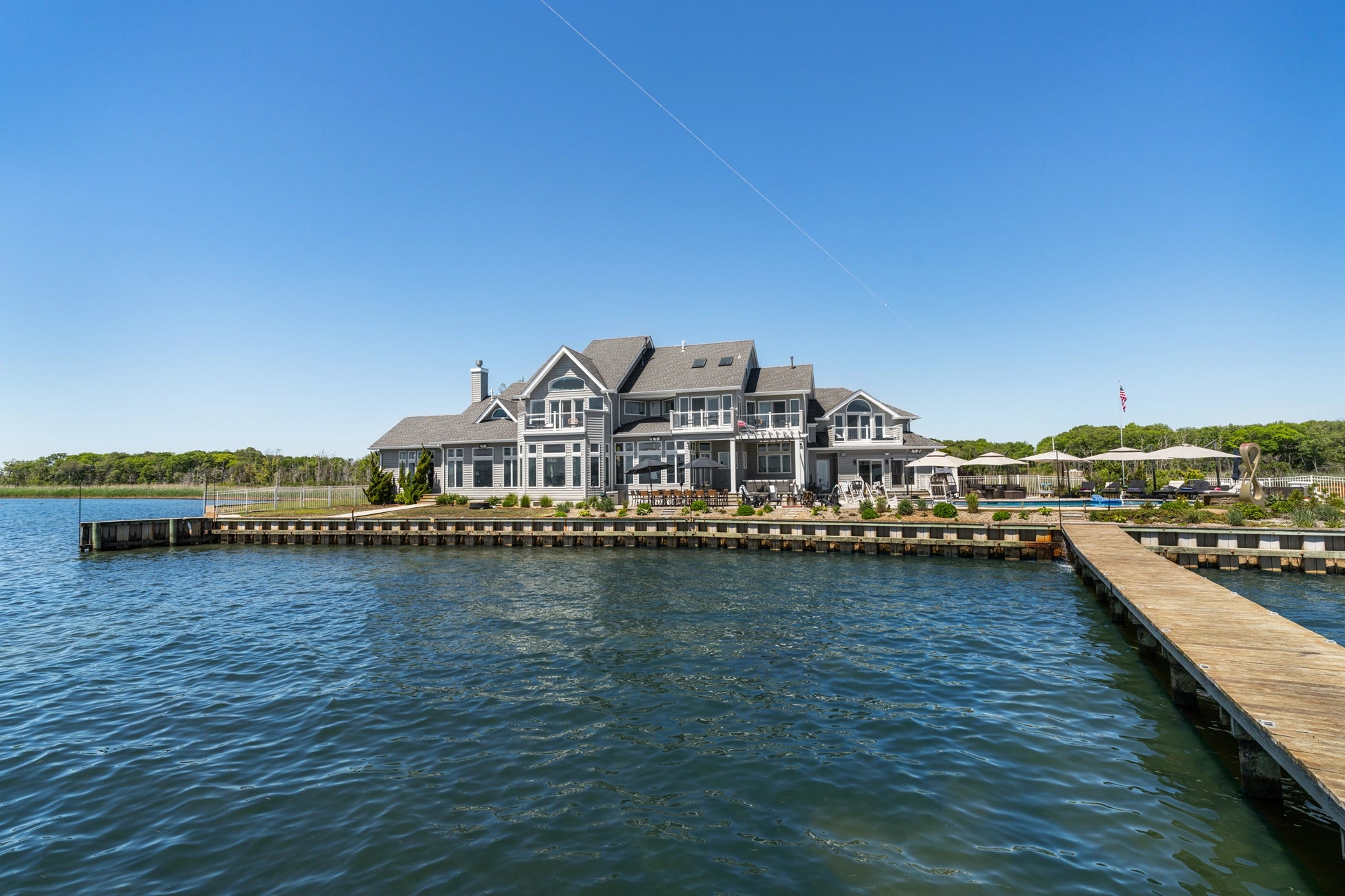 60-Westcott-Ave-Ocean-Township-NJ-08758-airbnb-032.webp
