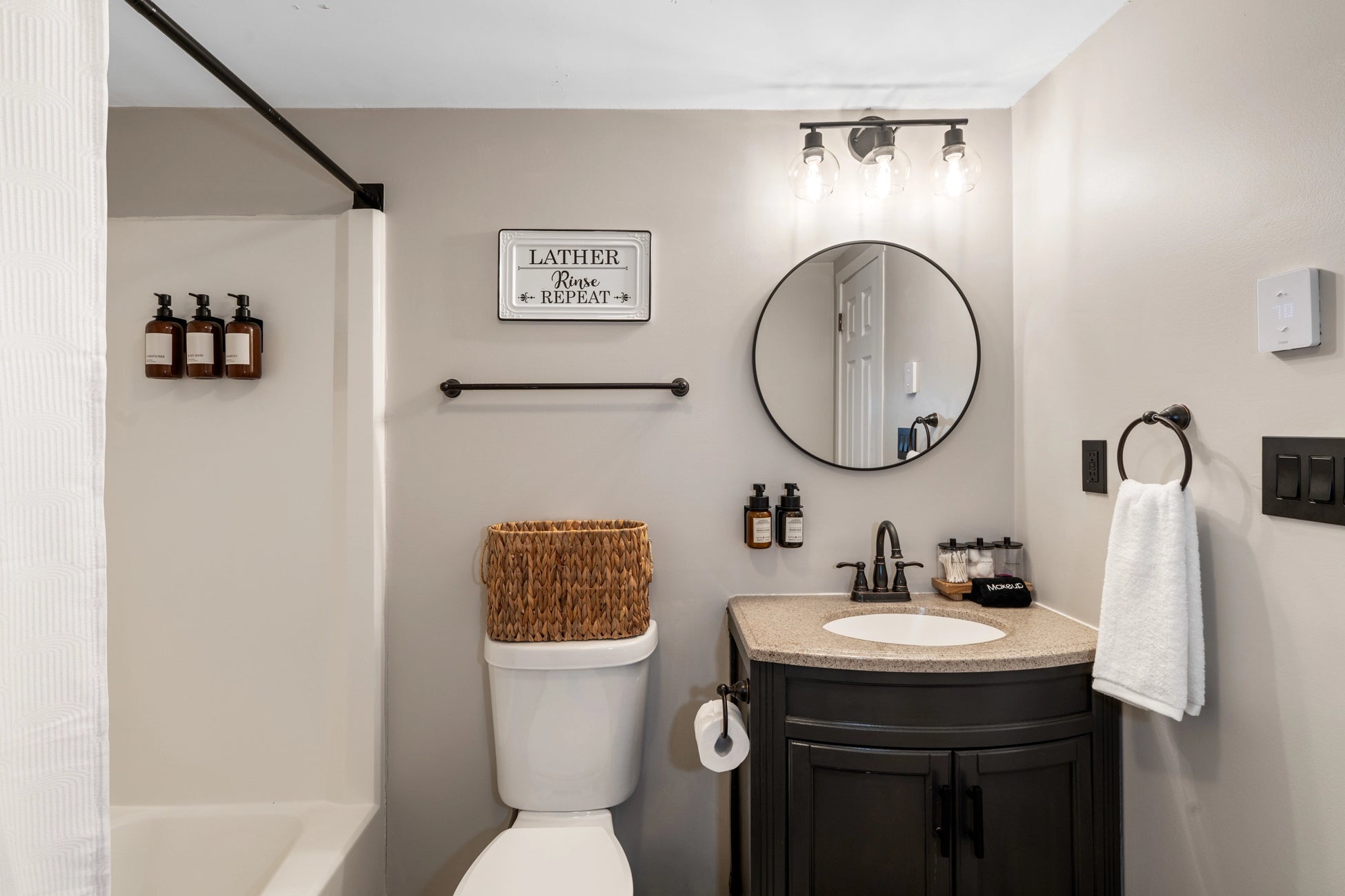 Airbnb Photography in Tannersville, PA | Twilight Deck Retreat