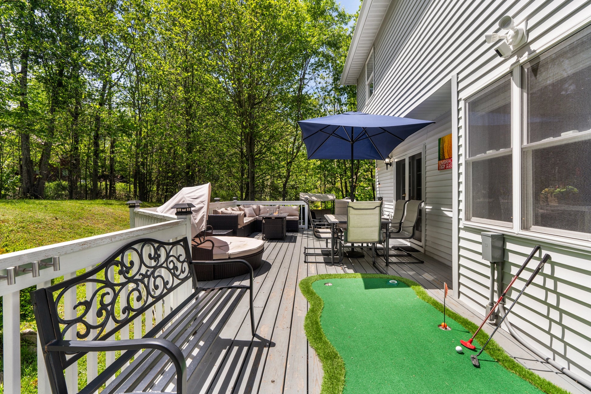 310-Mohansic-Lane-Tobyhanna-PA-18466-airbnb-007.webp