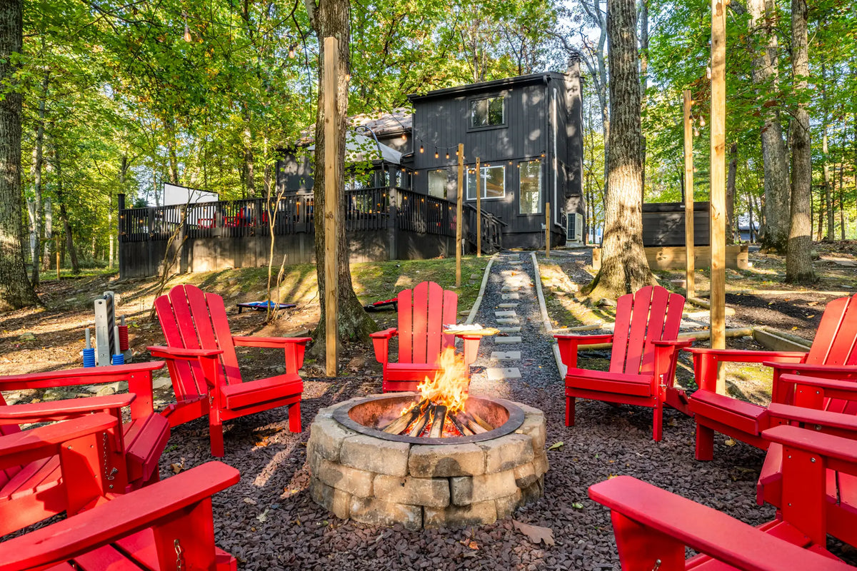 4276-Woodacres-Dr-East-Stroudsburg-PA-18301-airbnb-018-golden-hour.webp