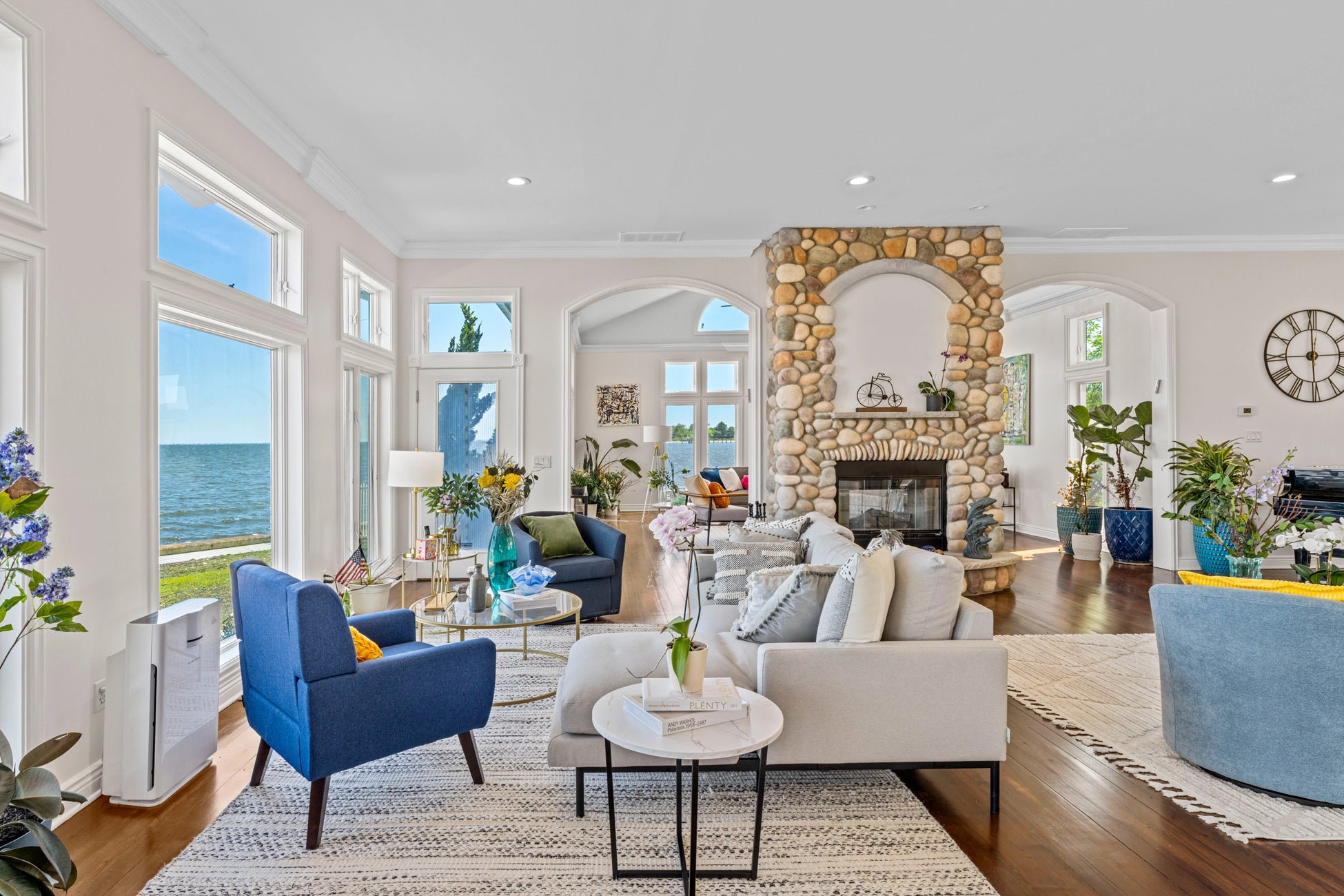 60-Westcott-Ave-Ocean-Township-NJ-08758-airbnb-077.webp
