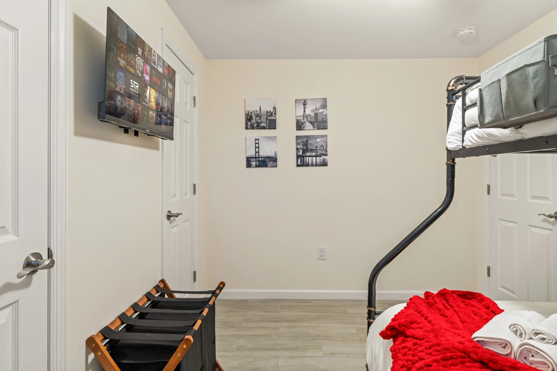 Airbnb Photography in East Orange, NJ | Rooftop Urban Retreat
