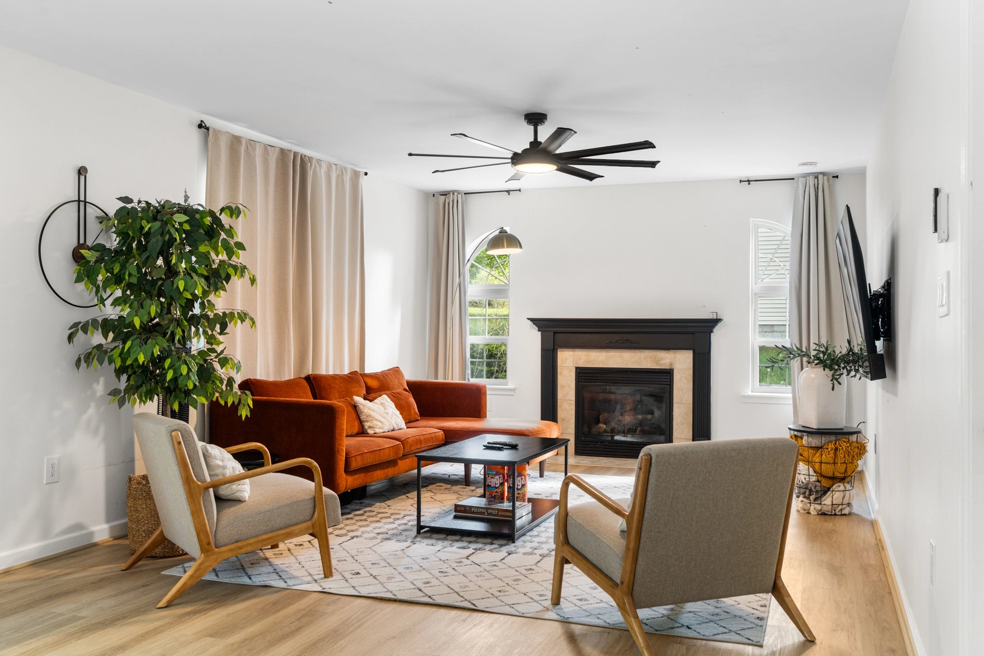 Airbnb Photography in Blakeslee, PA | Cozy Poconos Retreat