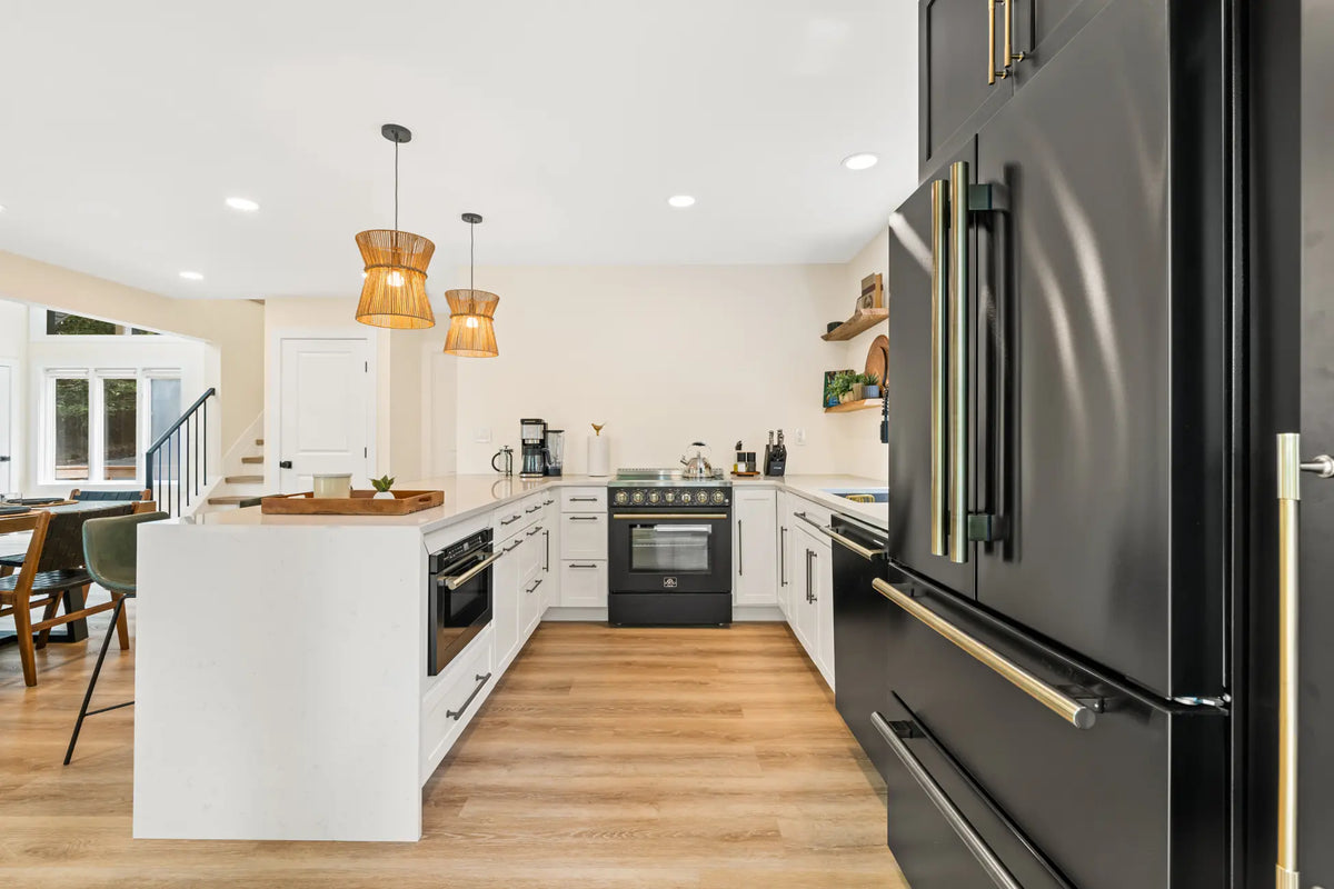 107-Robert-Ln-Gouldsboro-PA-18424-airbnb-061.webp