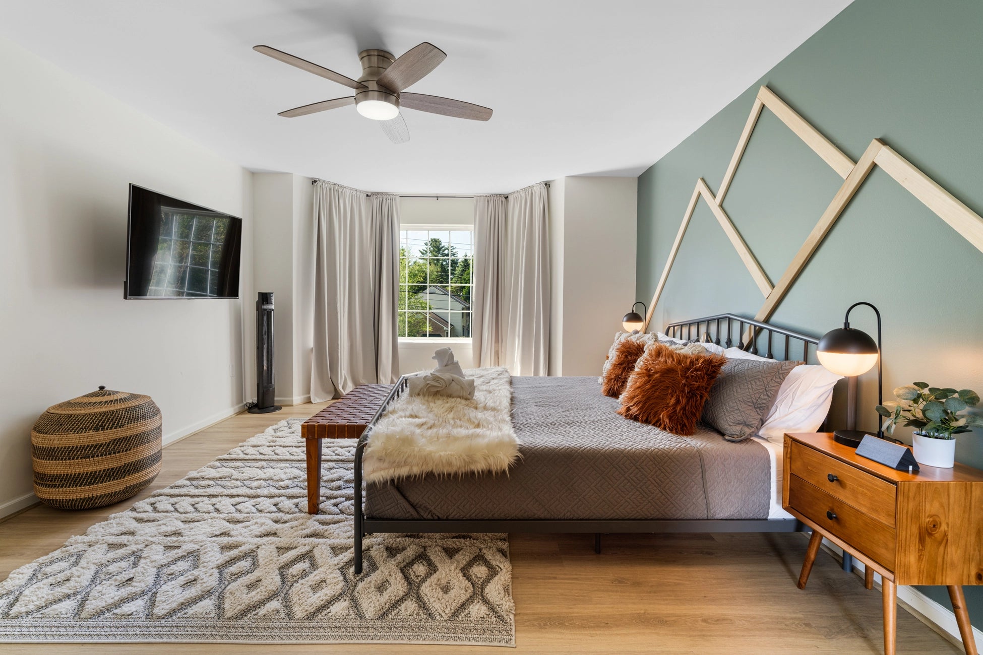 Airbnb Photography in Blakeslee, PA | Cozy Poconos Retreat