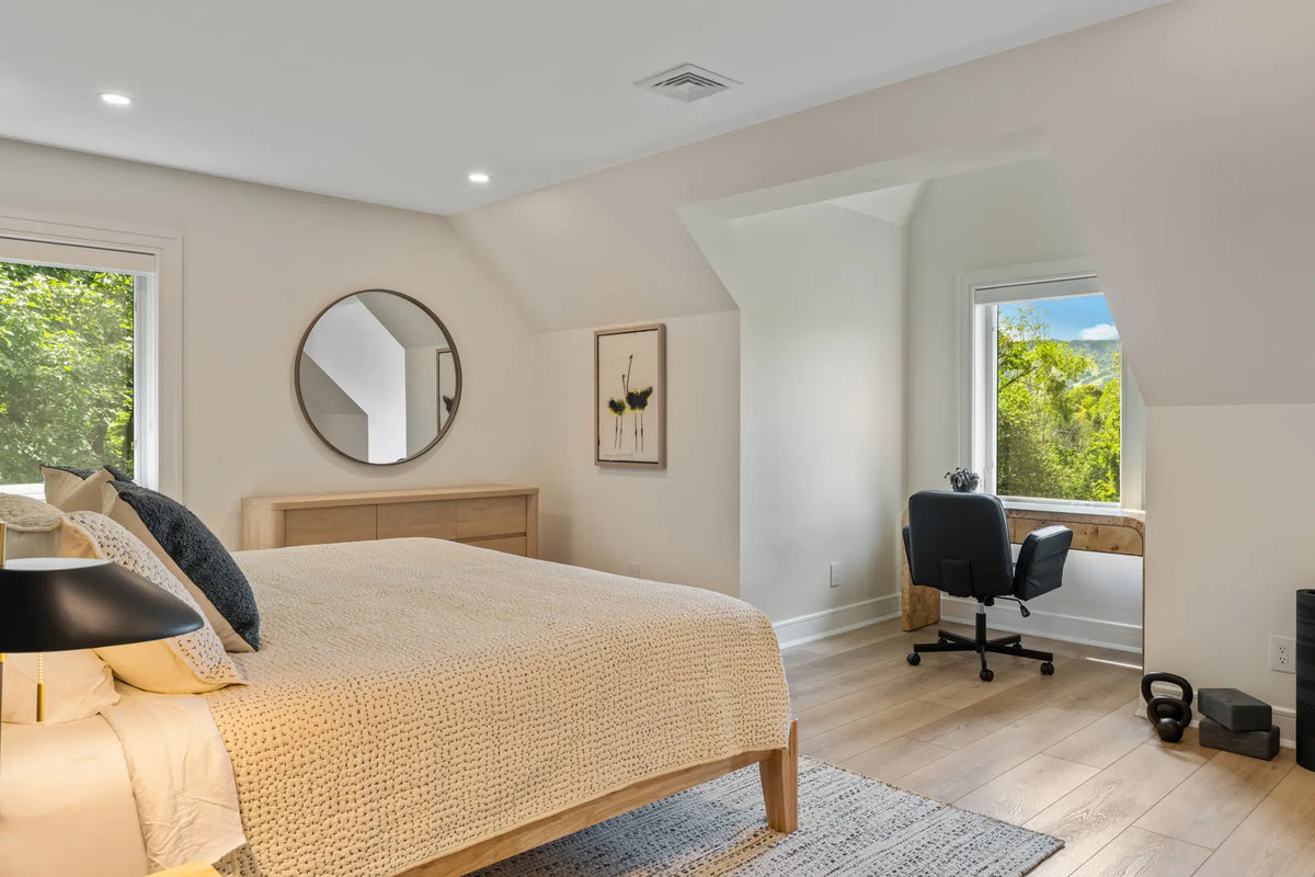 20-Brookhollow-Ln-Windham-NY-12496-airbnb-097.webp