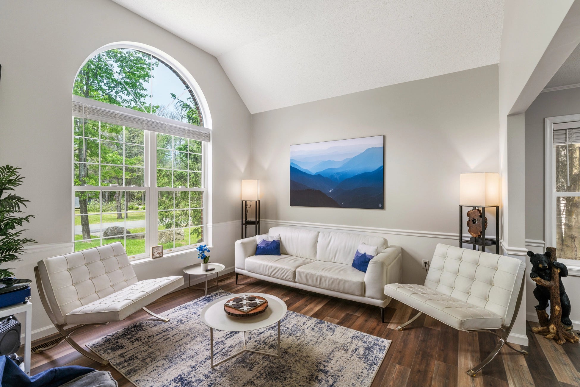 310-Mohansic-Lane-Tobyhanna-PA-18466-airbnb-018.webp