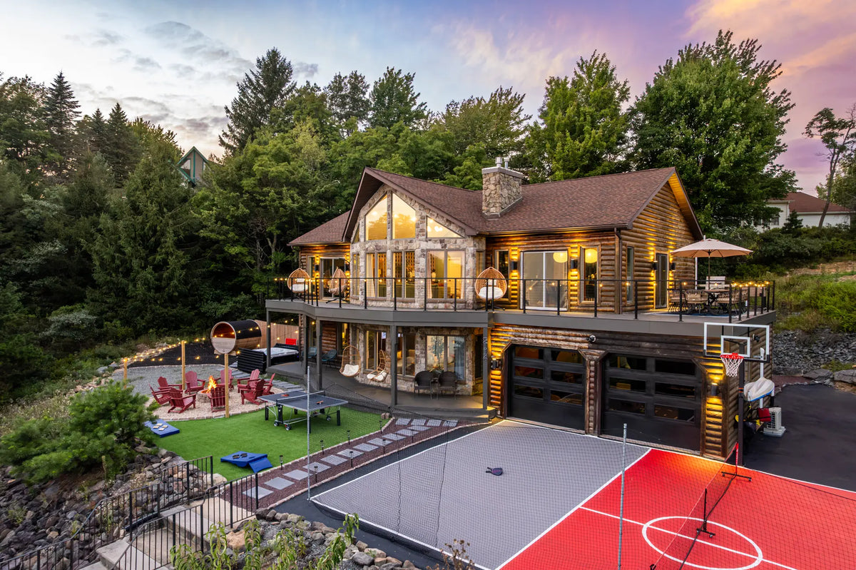 2114-Strawberry-Landing-Long-Pond-PA-18334-additional-airbnb-010-aerial-twilight.webp