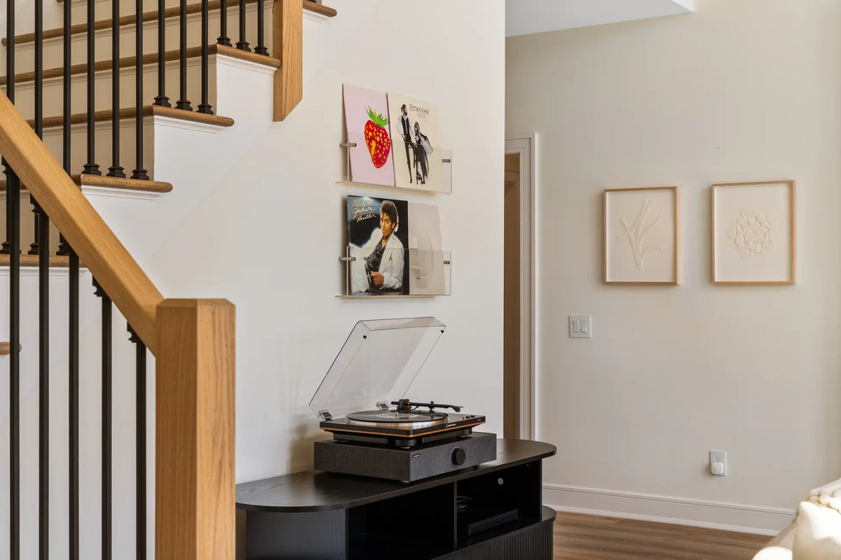 20-Brookhollow-Ln-Windham-NY-12496-airbnb-055-details.webp