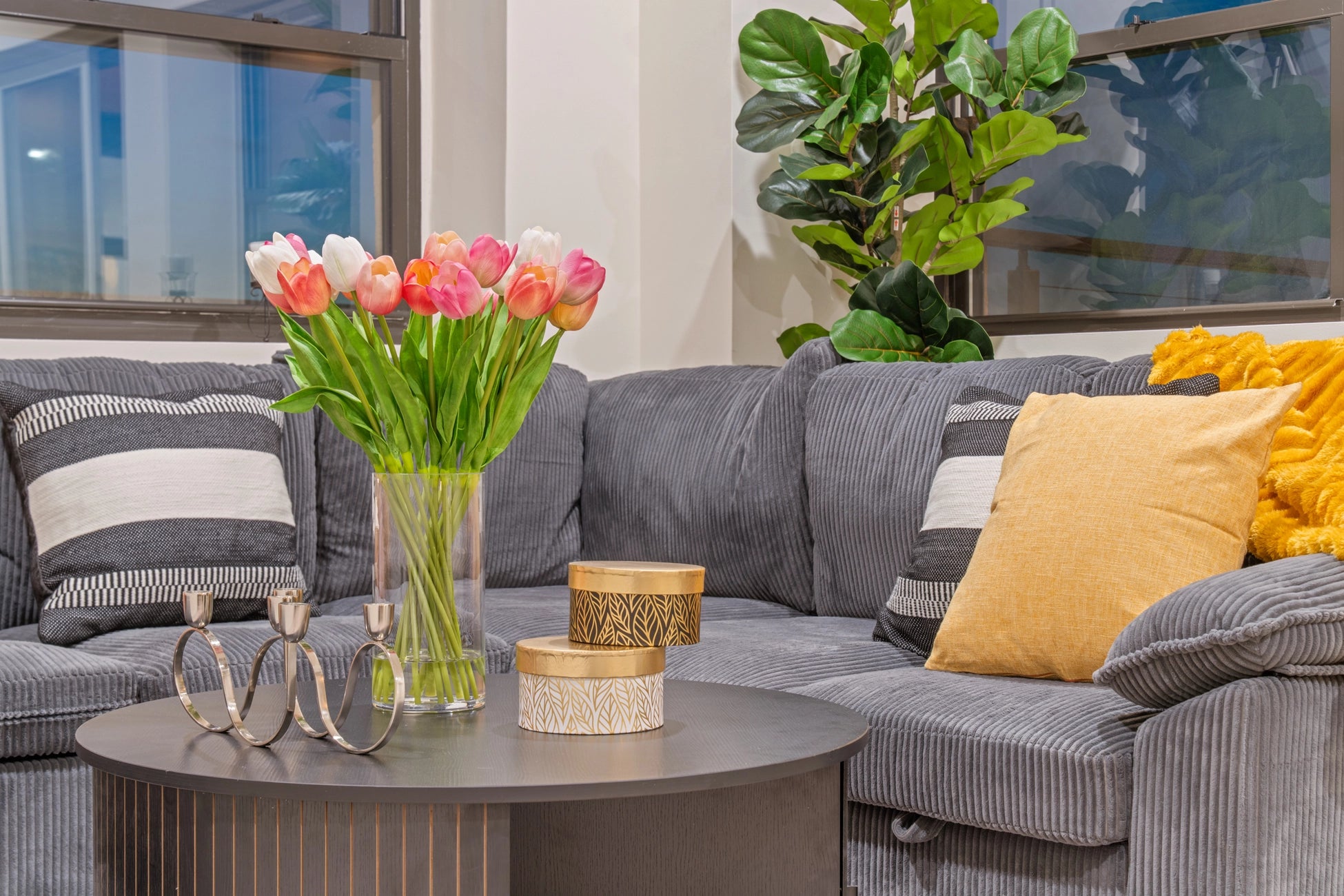 Airbnb Photography in East Orange, NJ | Rooftop Urban Retreat