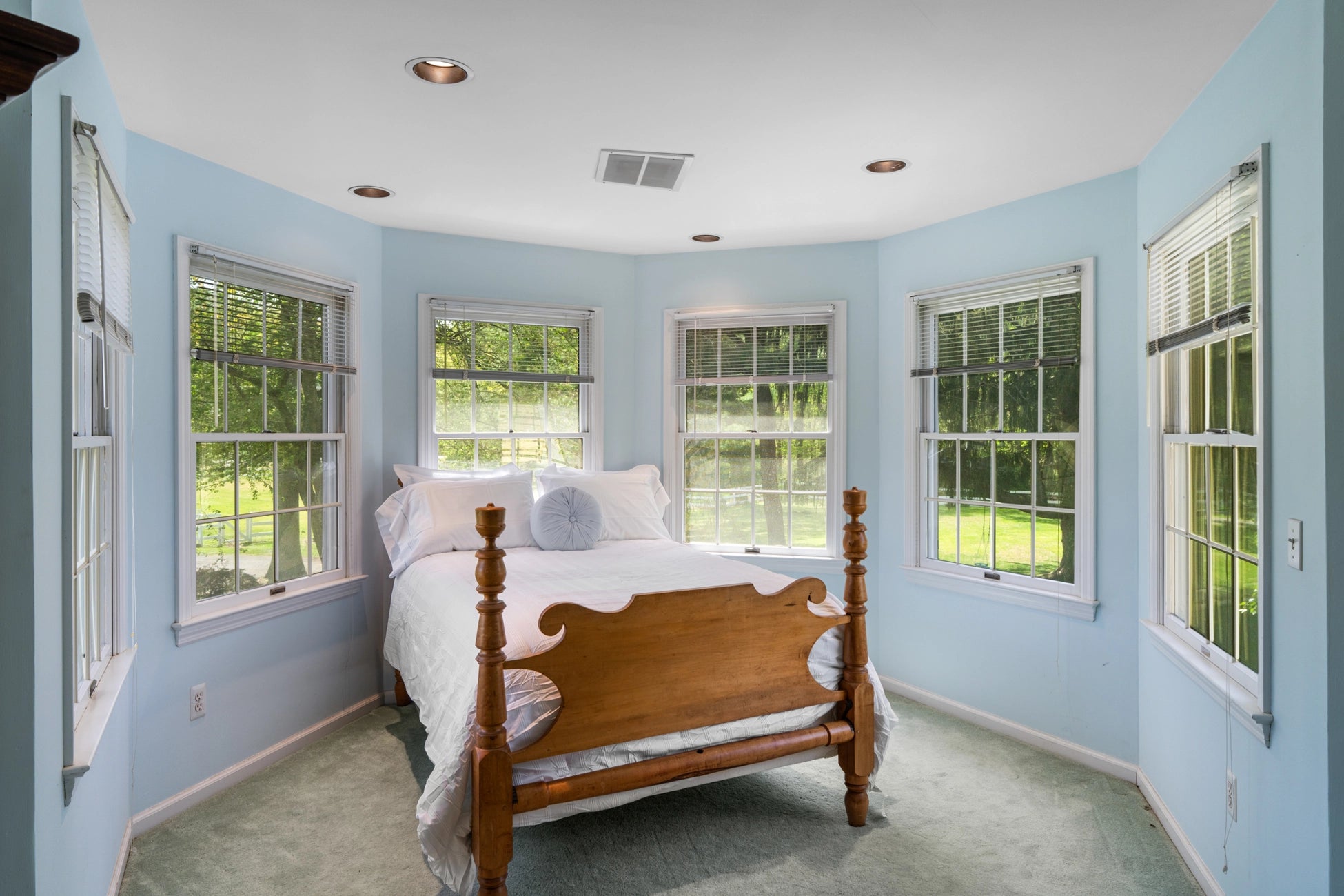 Airbnb Photography in Long Hill, NJ