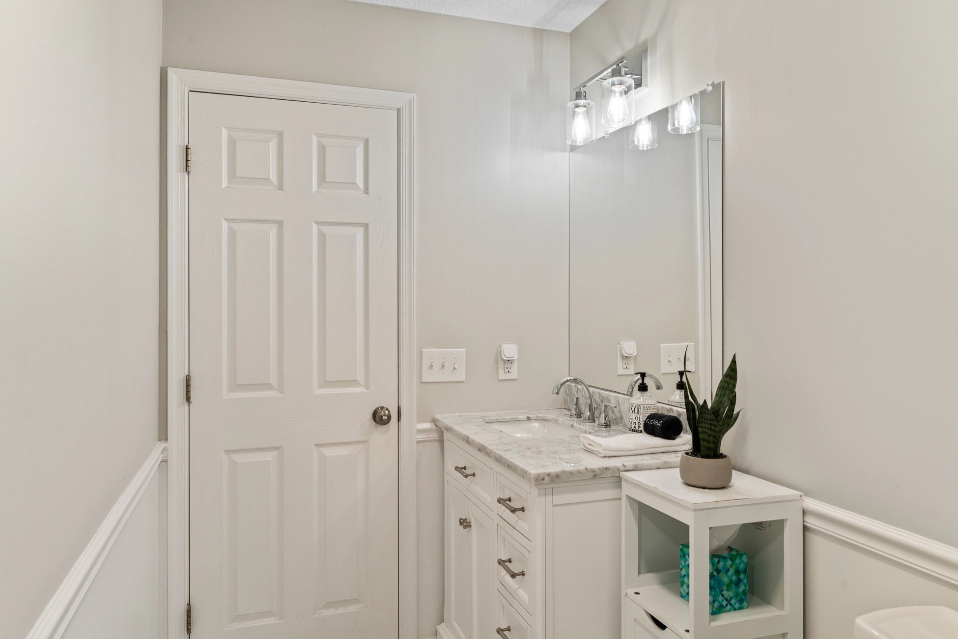 310-Mohansic-Lane-Tobyhanna-PA-18466-airbnb-067.webp