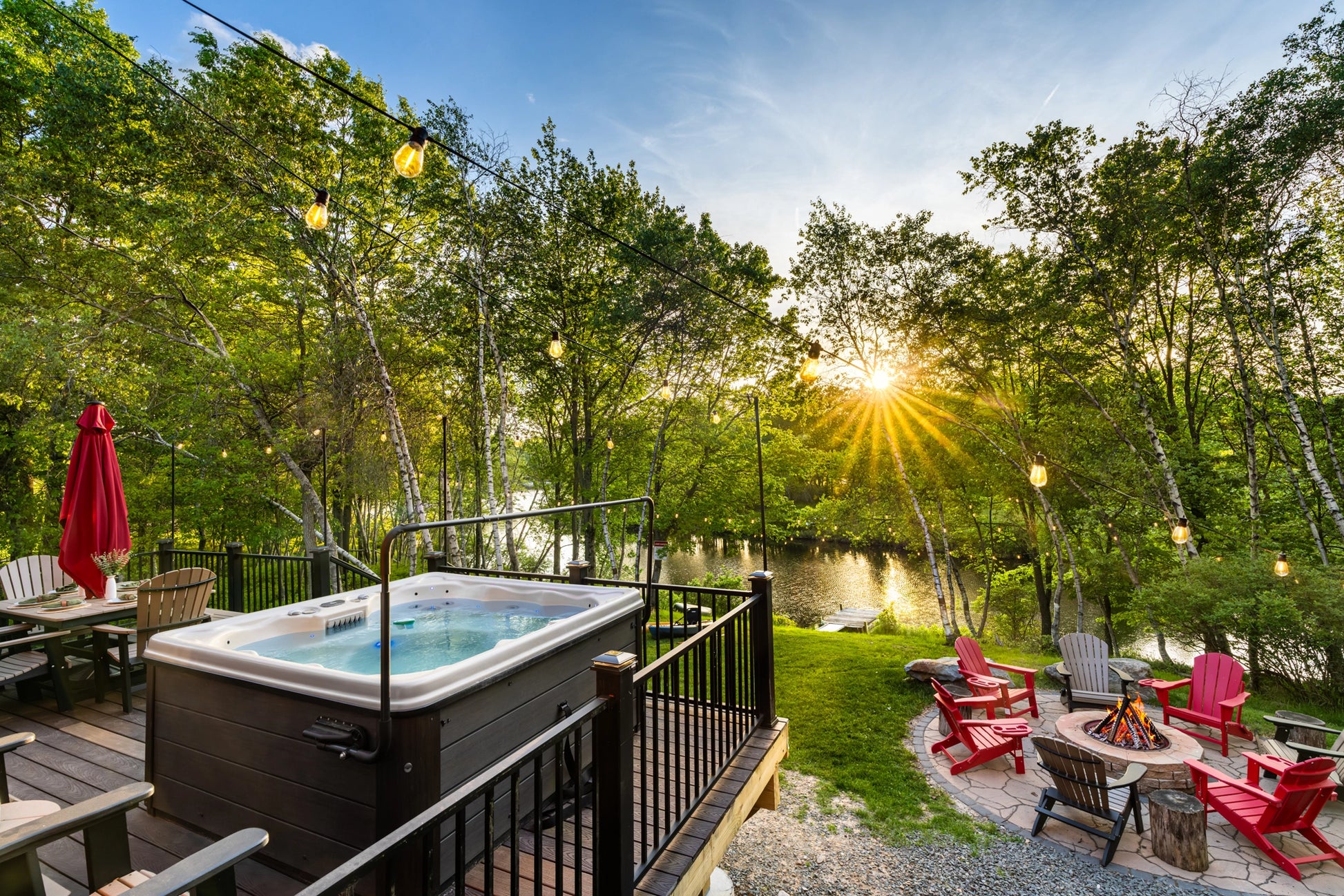 255-Cedar-Dr-Long-Pond-PA-18334-airbnb-001-twilight.webp