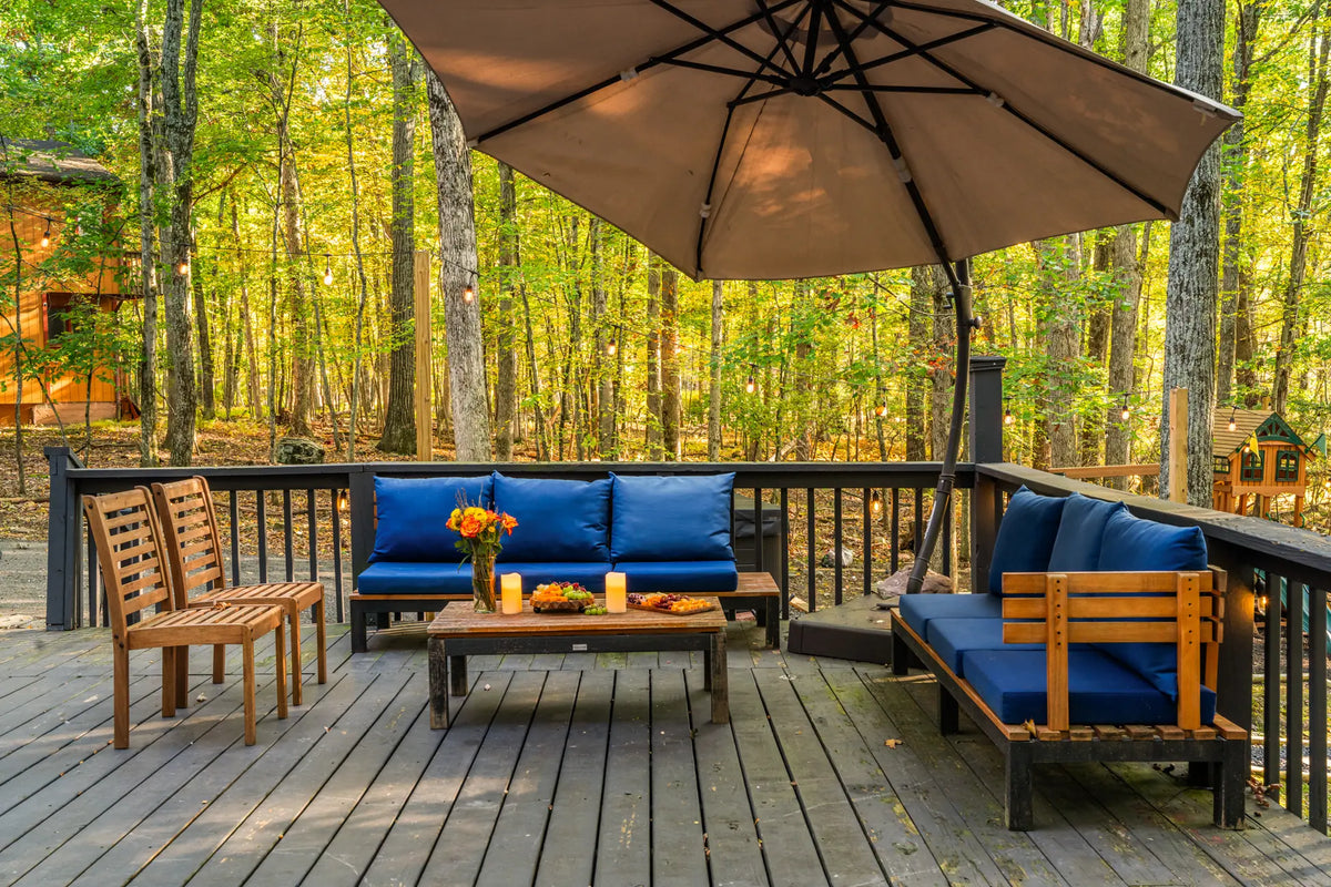 4276-Woodacres-Dr-East-Stroudsburg-PA-18301-airbnb-044-golden-hour.webp