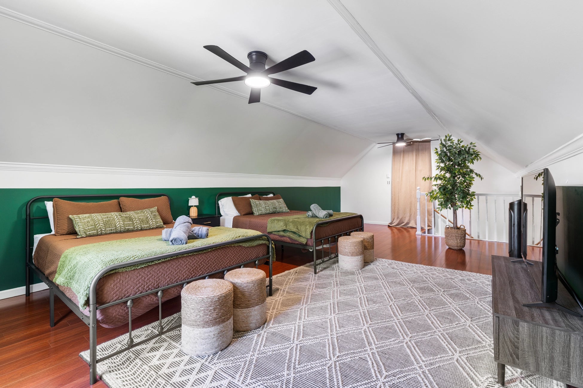 Airbnb Photography in Blakeslee, PA | Cozy Poconos Retreat
