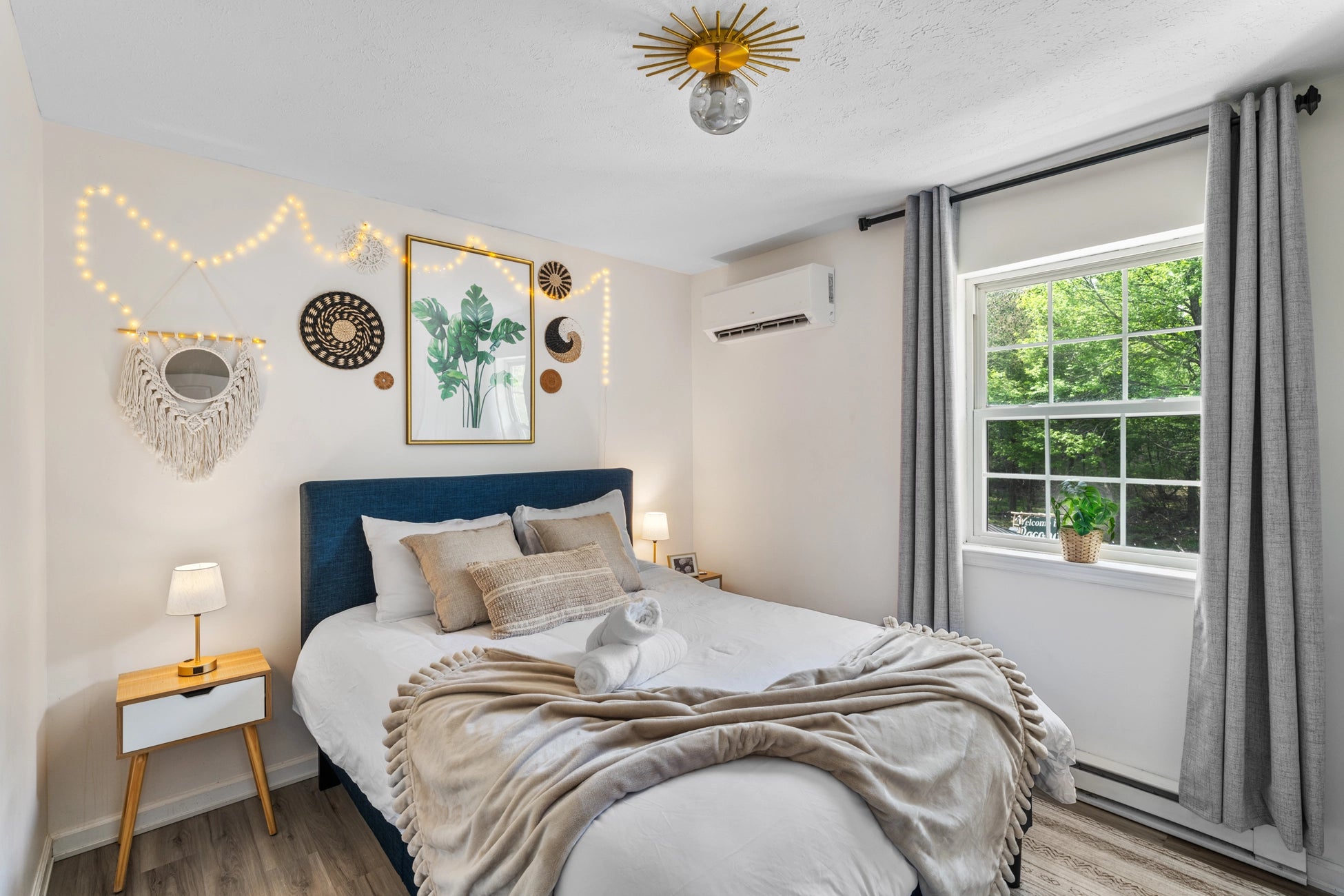 Airbnb Photography in Long Pond, PA | Twilight Backyard Retreat