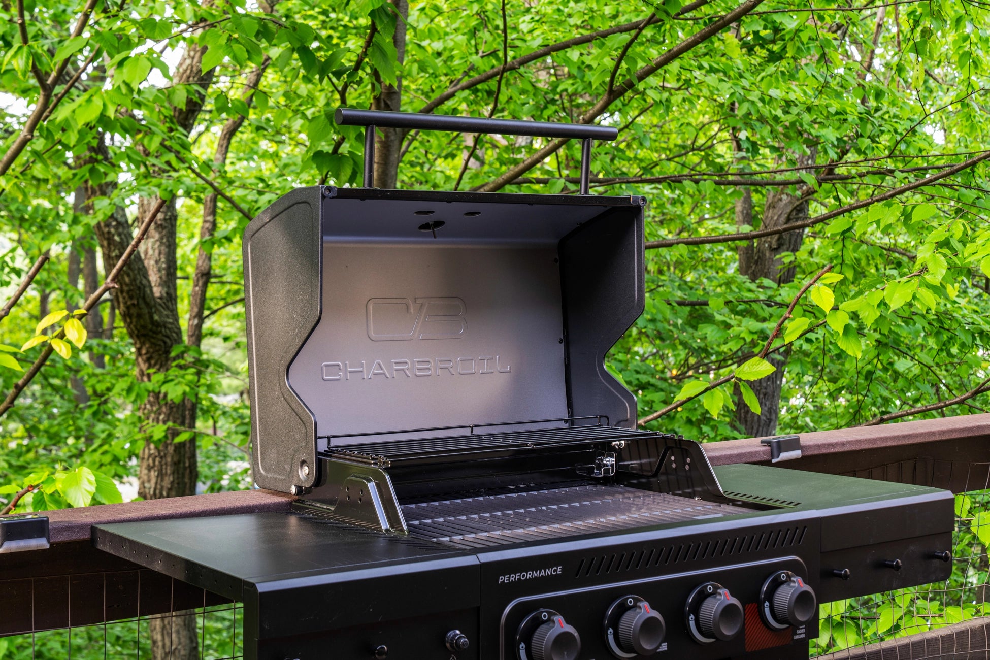 Airbnb Photography in Tannersville, PA | Twilight Deck Retreat