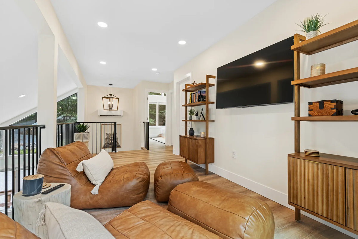 107-Robert-Ln-Gouldsboro-PA-18424-airbnb-079.webp