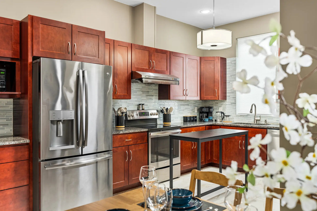 1014-Mt-Vernon-St-Philadelphia-PA-19123-airbnb-019.webp