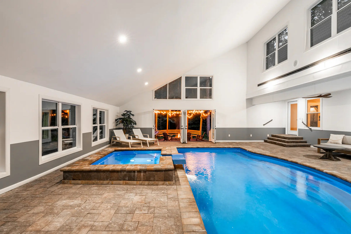 1359-Peterson-Rd-Cresco-18326-airbnb-010-twilight.webp