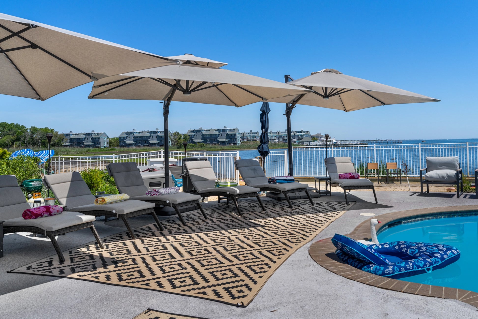 60-Westcott-Ave-Ocean-Township-NJ-08758-airbnb-040.webp