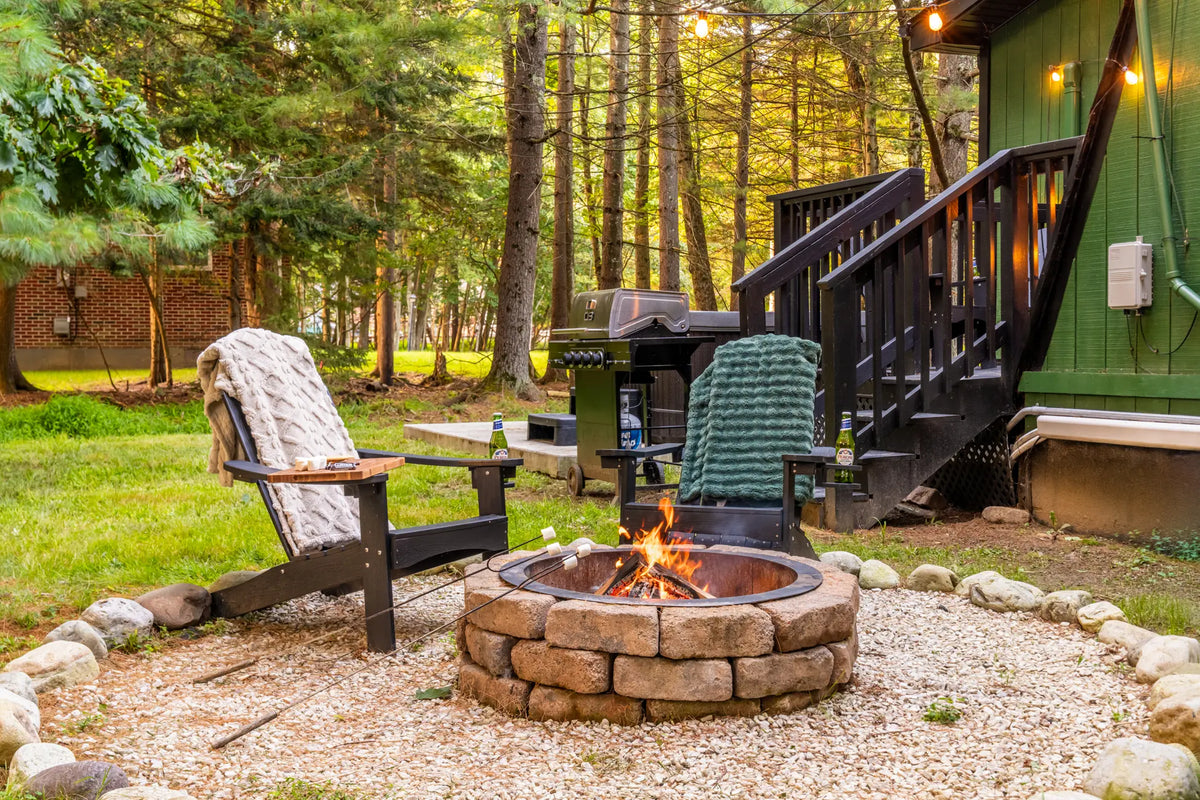 4113-Low-Ridge-Rd-Pocono-Summit-PA-18346-airbnb-018-golden-hour.webp