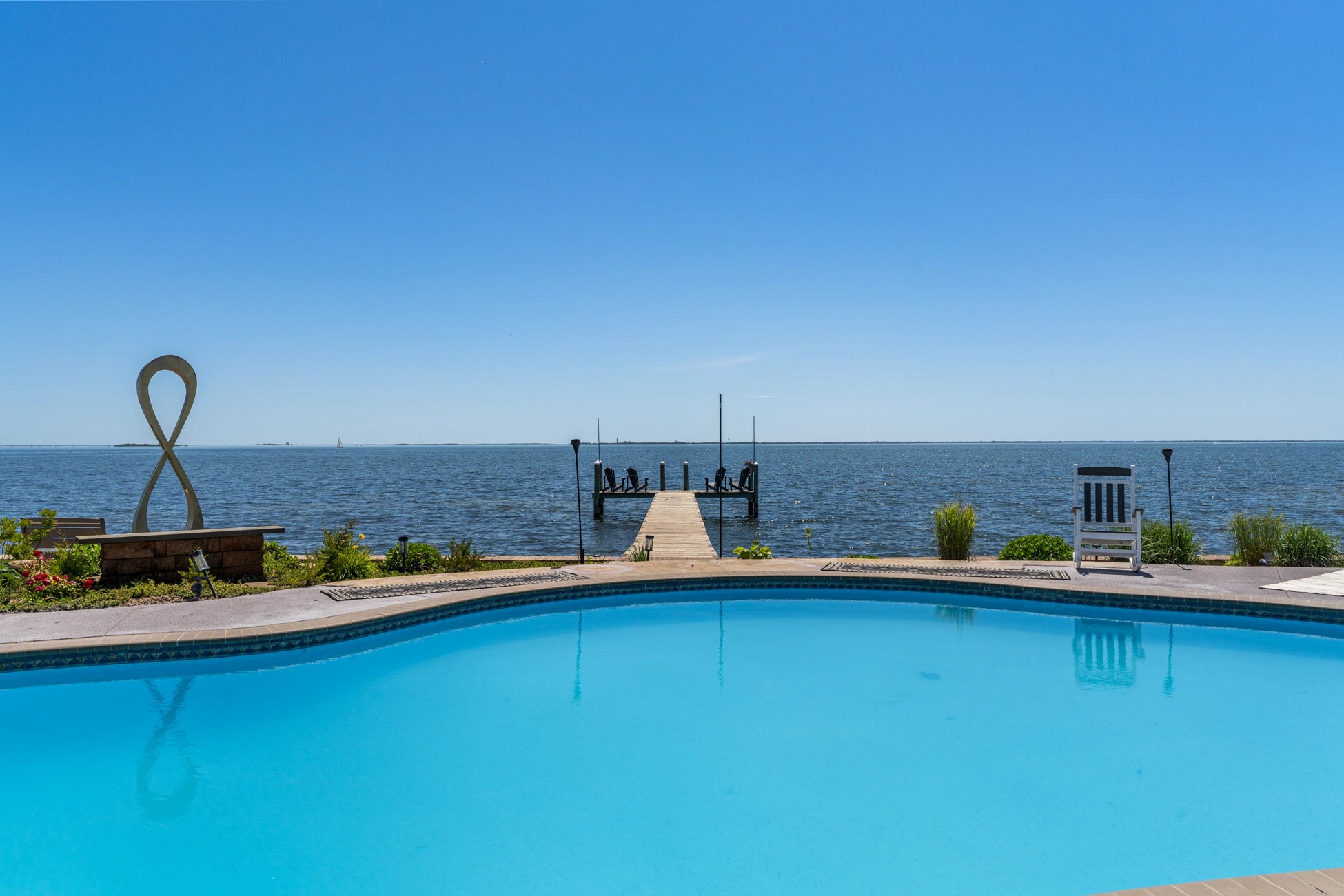 60-Westcott-Ave-Ocean-Township-NJ-08758-airbnb-037.webp