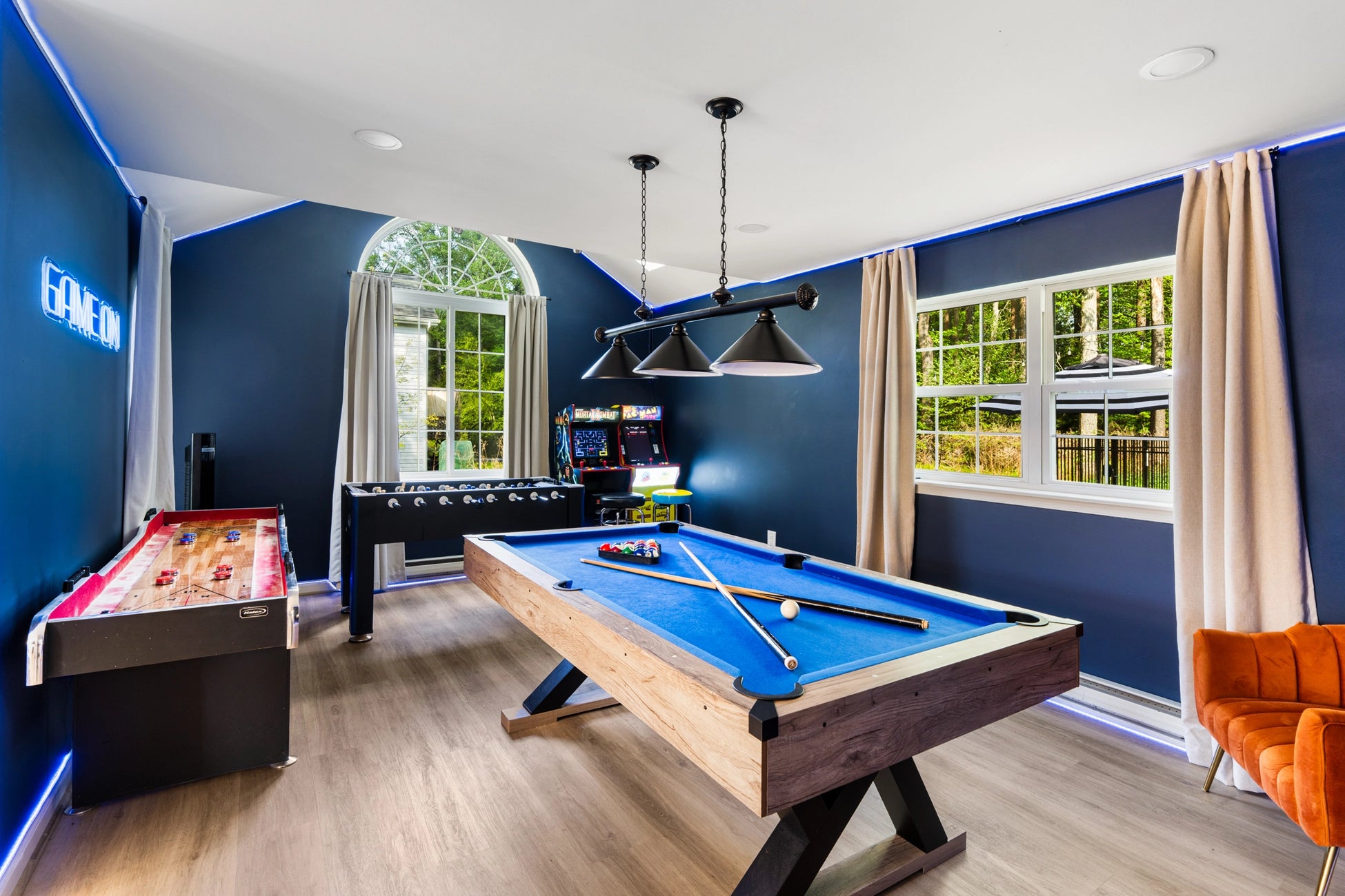 Airbnb Photography in Blakeslee, PA | Cozy Poconos Retreat