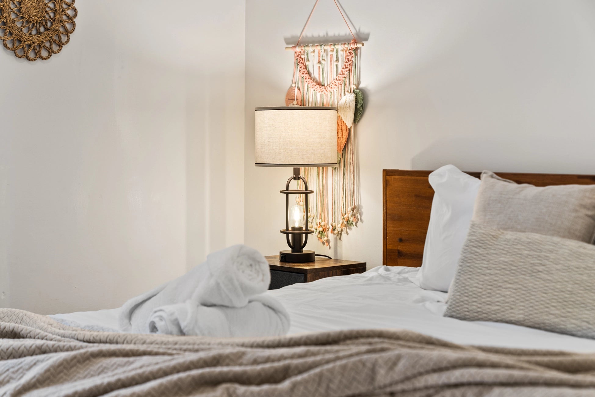 Airbnb Photography in Long Pond, PA | Twilight Backyard Retreat