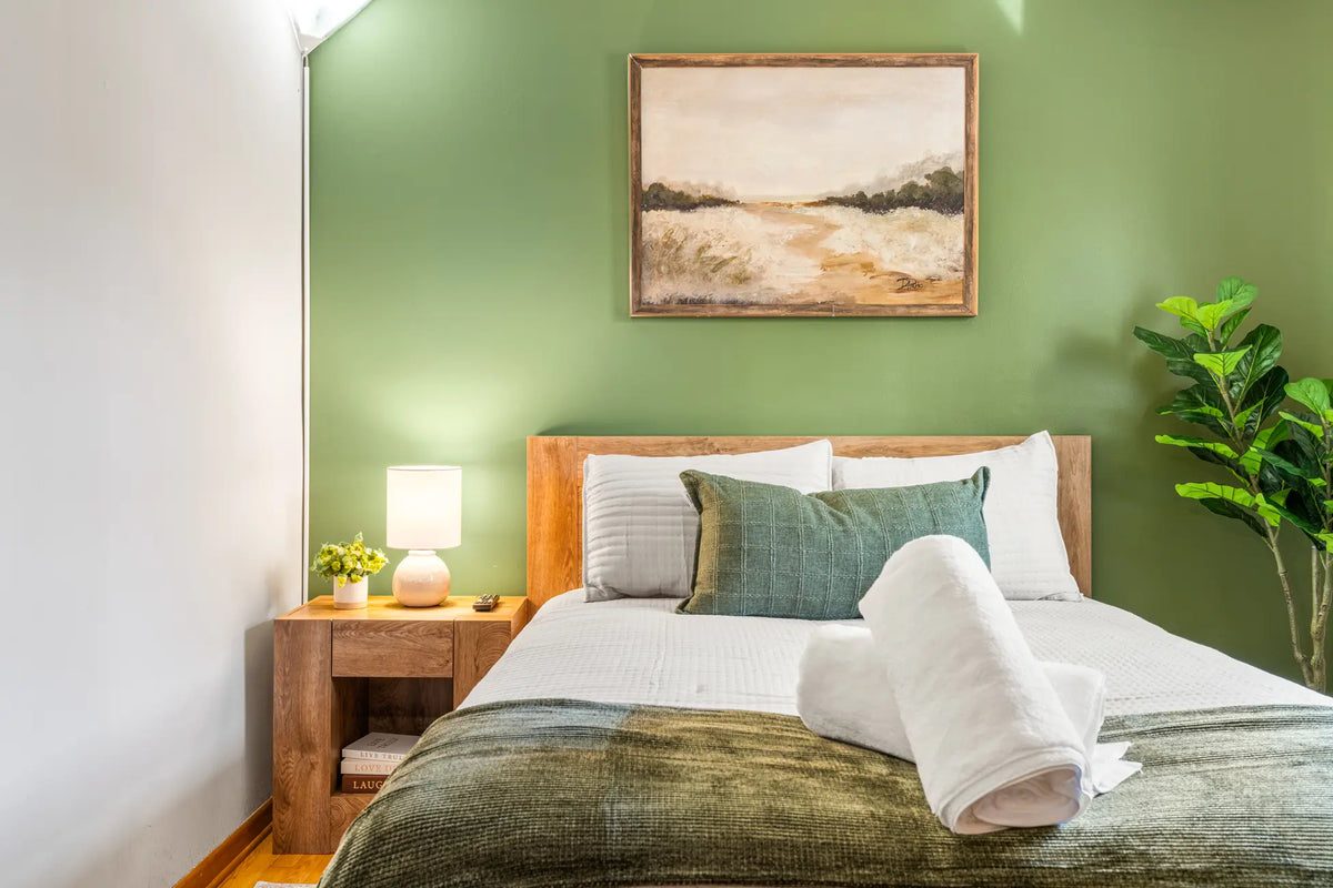 5200-Holiday-Dr-Pocono-Summit-PA-Harmony-House-18346-airbnb-055.webp