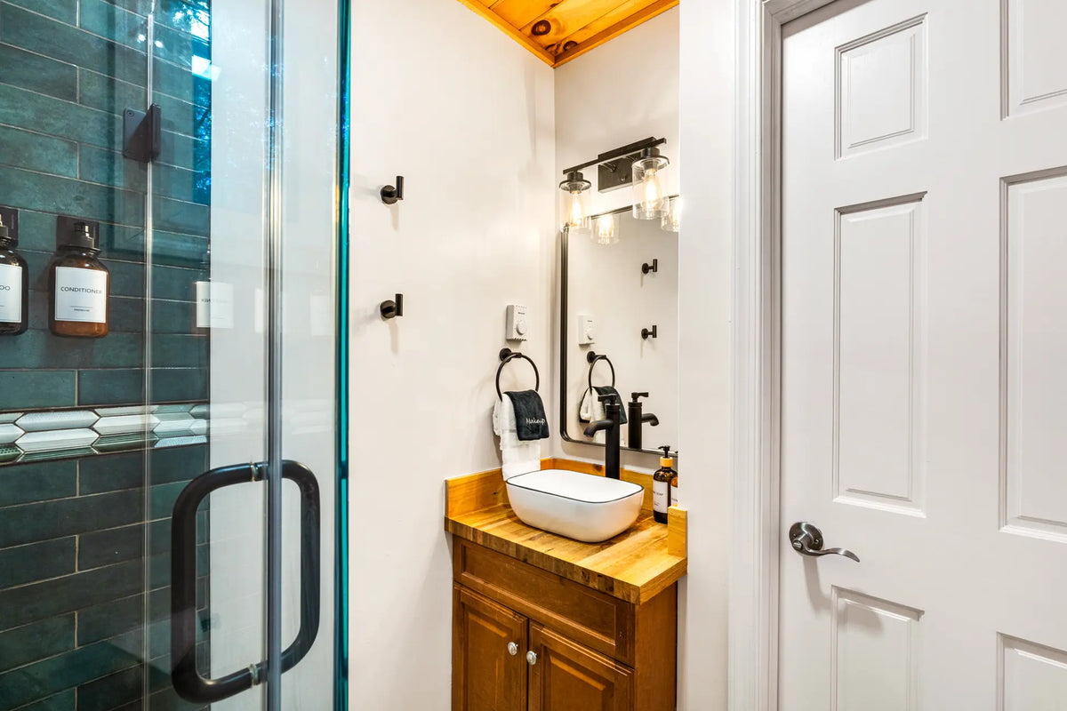 4113-Low-Ridge-Rd-Pocono-Summit-PA-18346-airbnb-052.webp