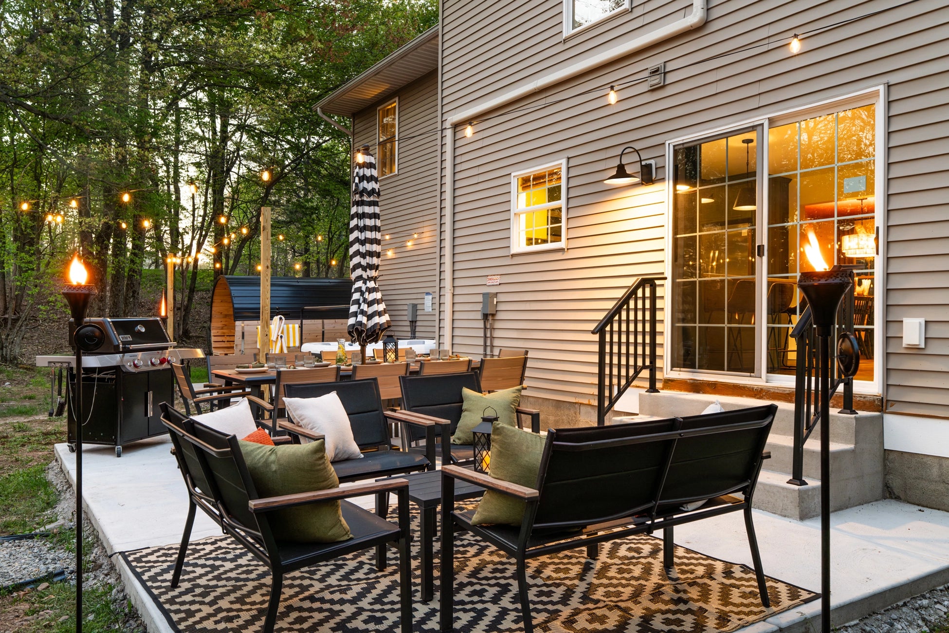 Airbnb Photography in Long Pond, PA | Woodland Retreat at Dusk