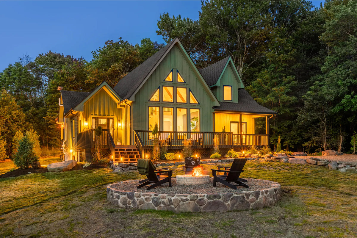 20-Brookhollow-Ln-Windham-NY-12496-airbnb-001-twilight.webp