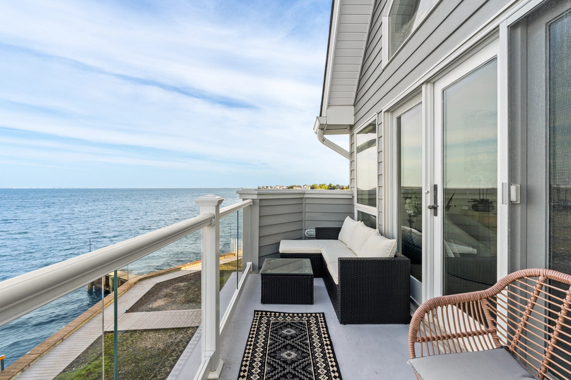 60-Westcott-Ave-Ocean-Township-NJ-08758-airbnb-096.webp
