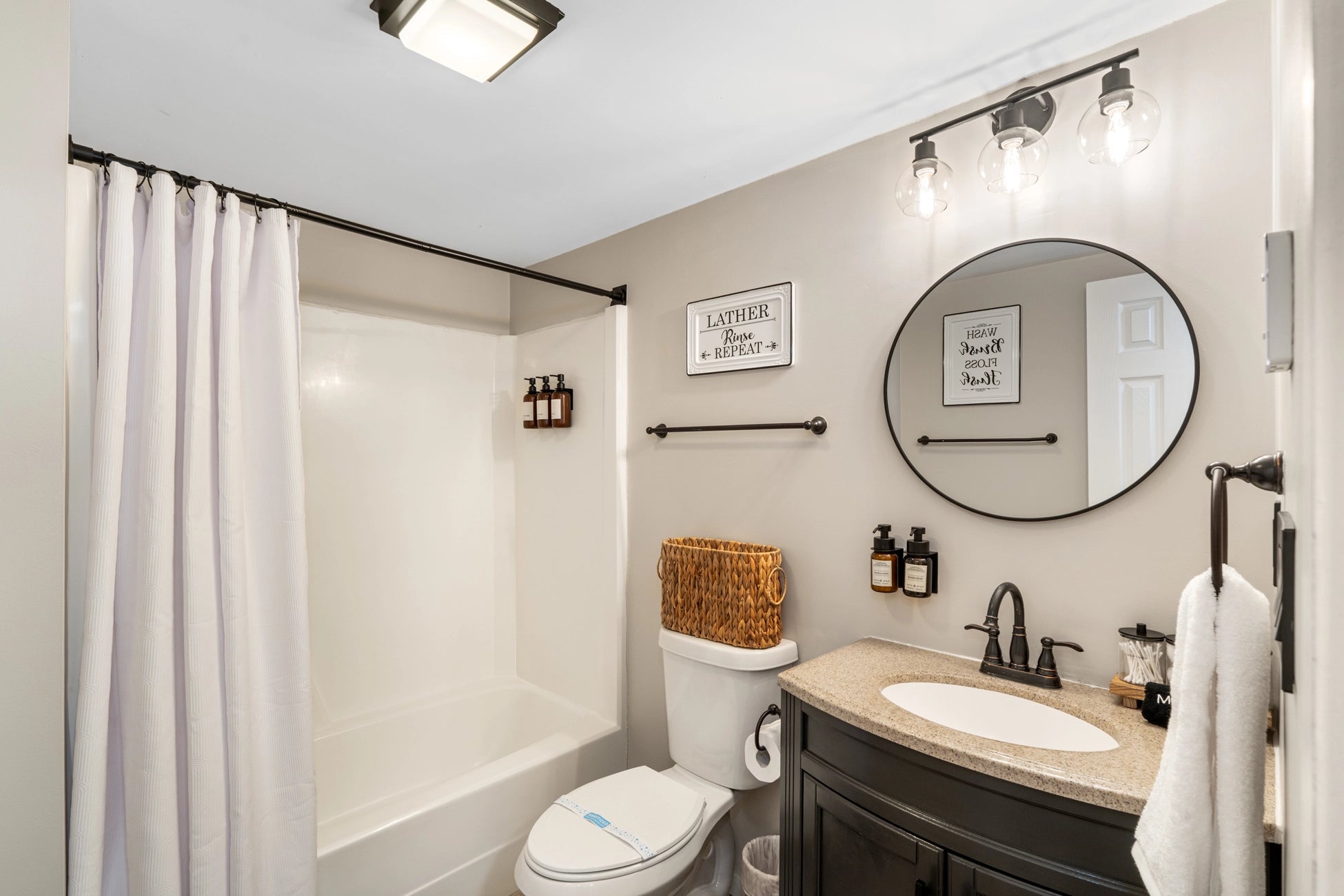 Airbnb Photography in Tannersville, PA | Twilight Deck Retreat