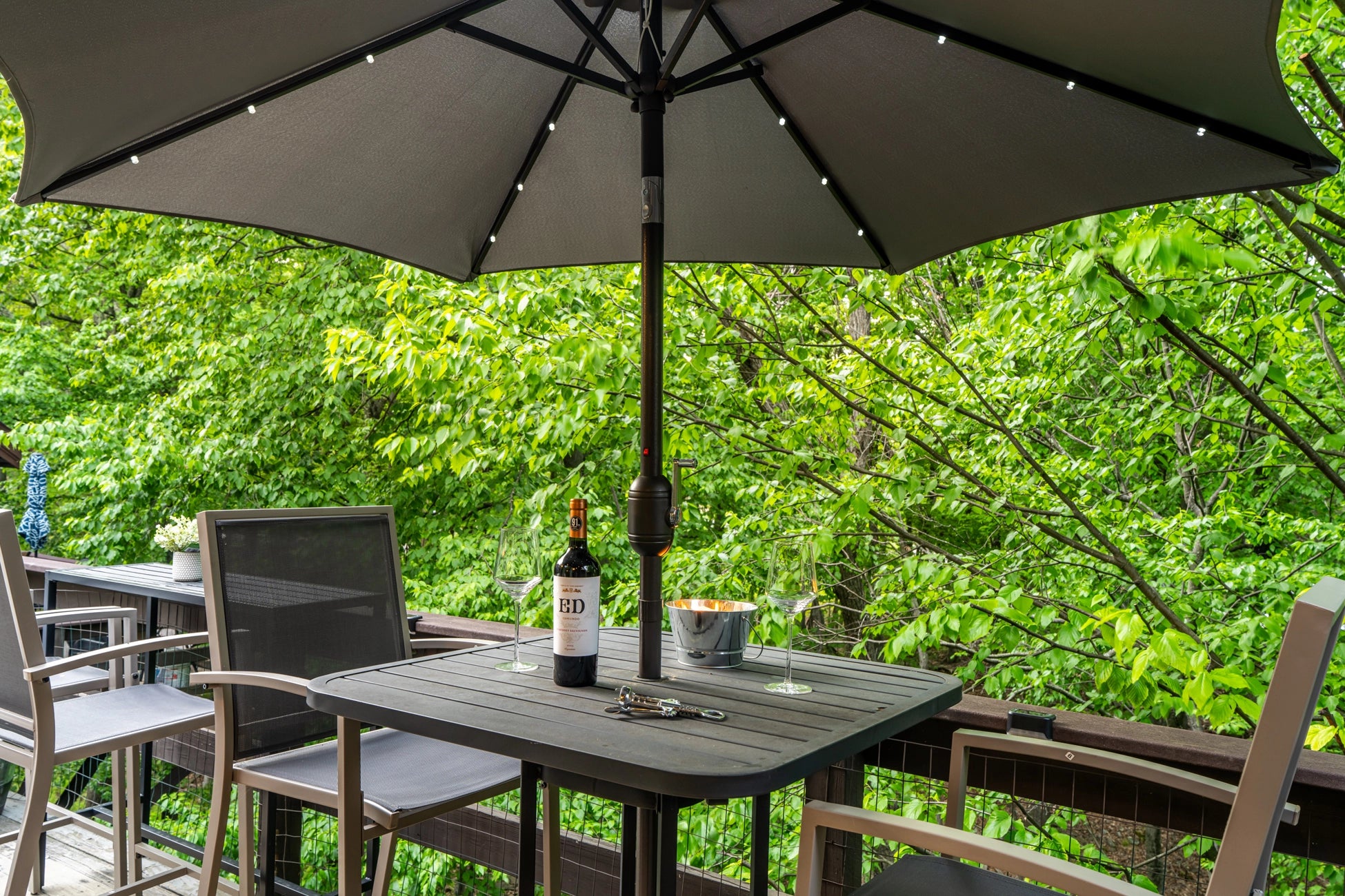 Airbnb Photography in Tannersville, PA | Twilight Deck Retreat
