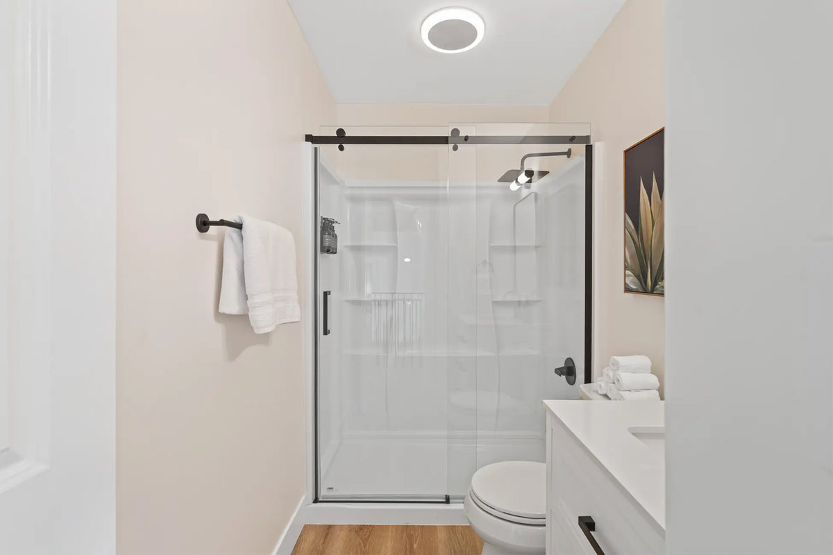 107-Robert-Ln-Gouldsboro-PA-18424-airbnb-088.webp